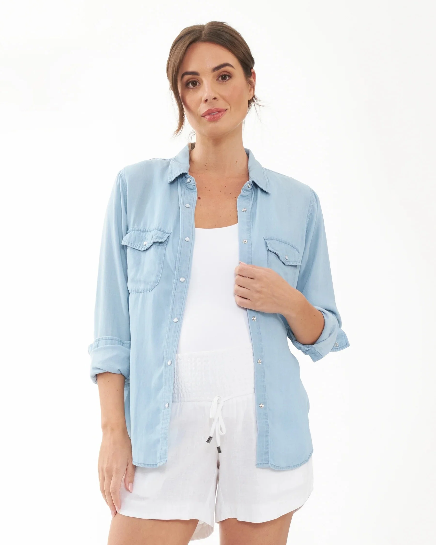 W6362_Bec_Chambray_Shirt_CLEANFADE_1.jpg