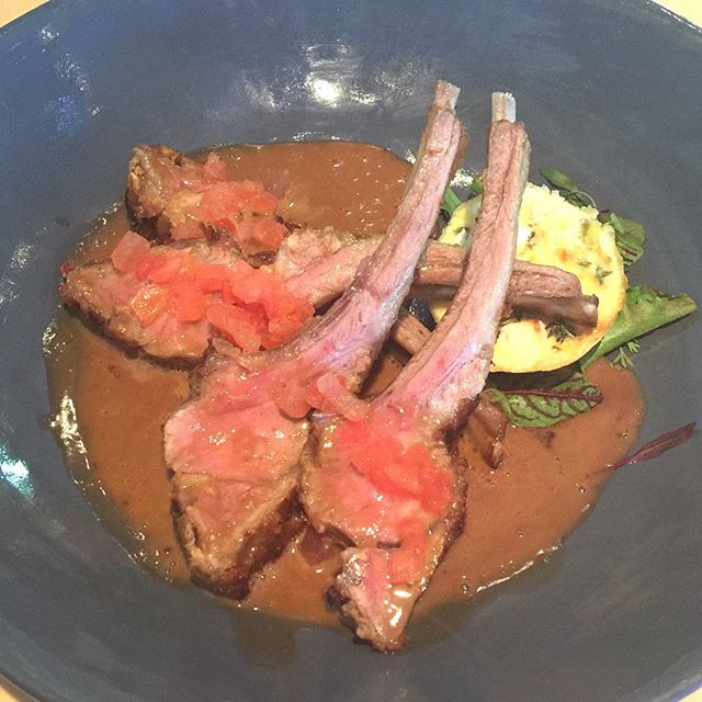 Karoo lamb rack, roasted with crumbs and sliced leek, thyme & goats feta quiche, rich garlic jus. Paired with Doolhof Merlot 2012. Meal 9/10 & Wine 7/10. Good pairing, the lamb was fantastic.