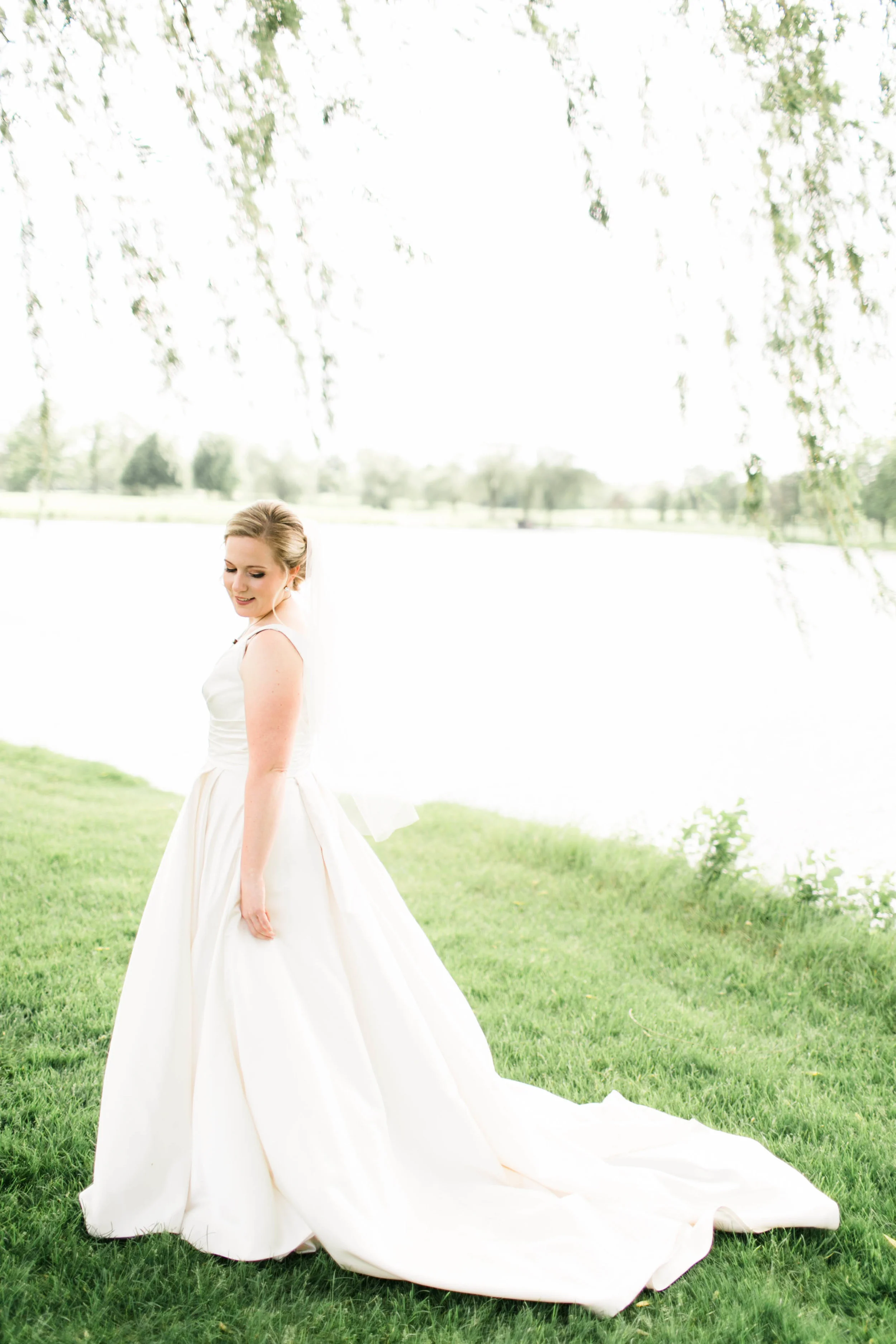 ElegantGolfCourseBrideMaydenPhotography