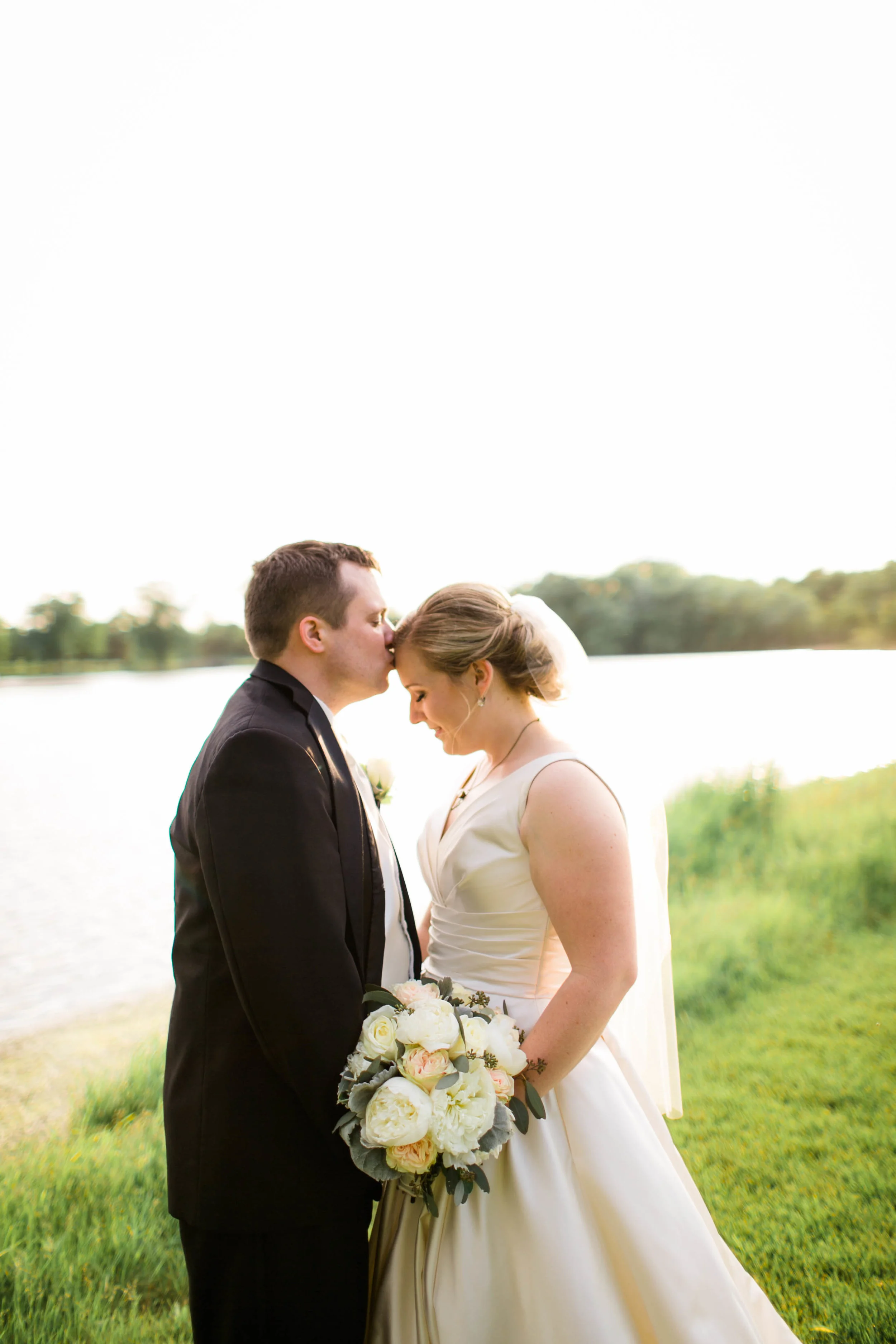 ElegantOutdoorWeddingSpokaneWA