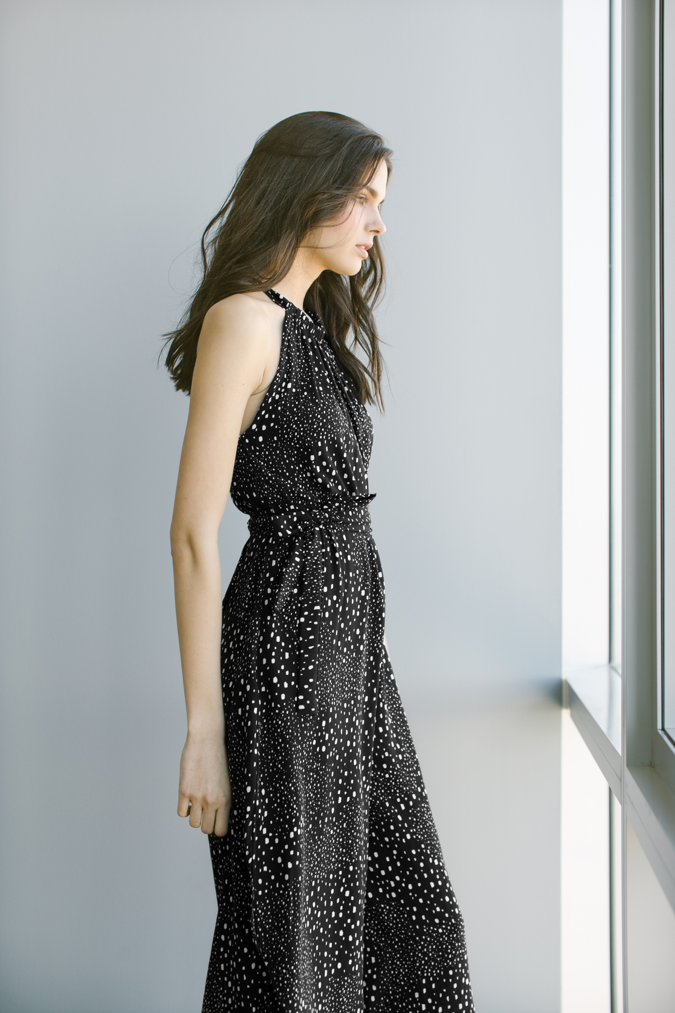 polkdadot jumpsuit via sophiareyes.com