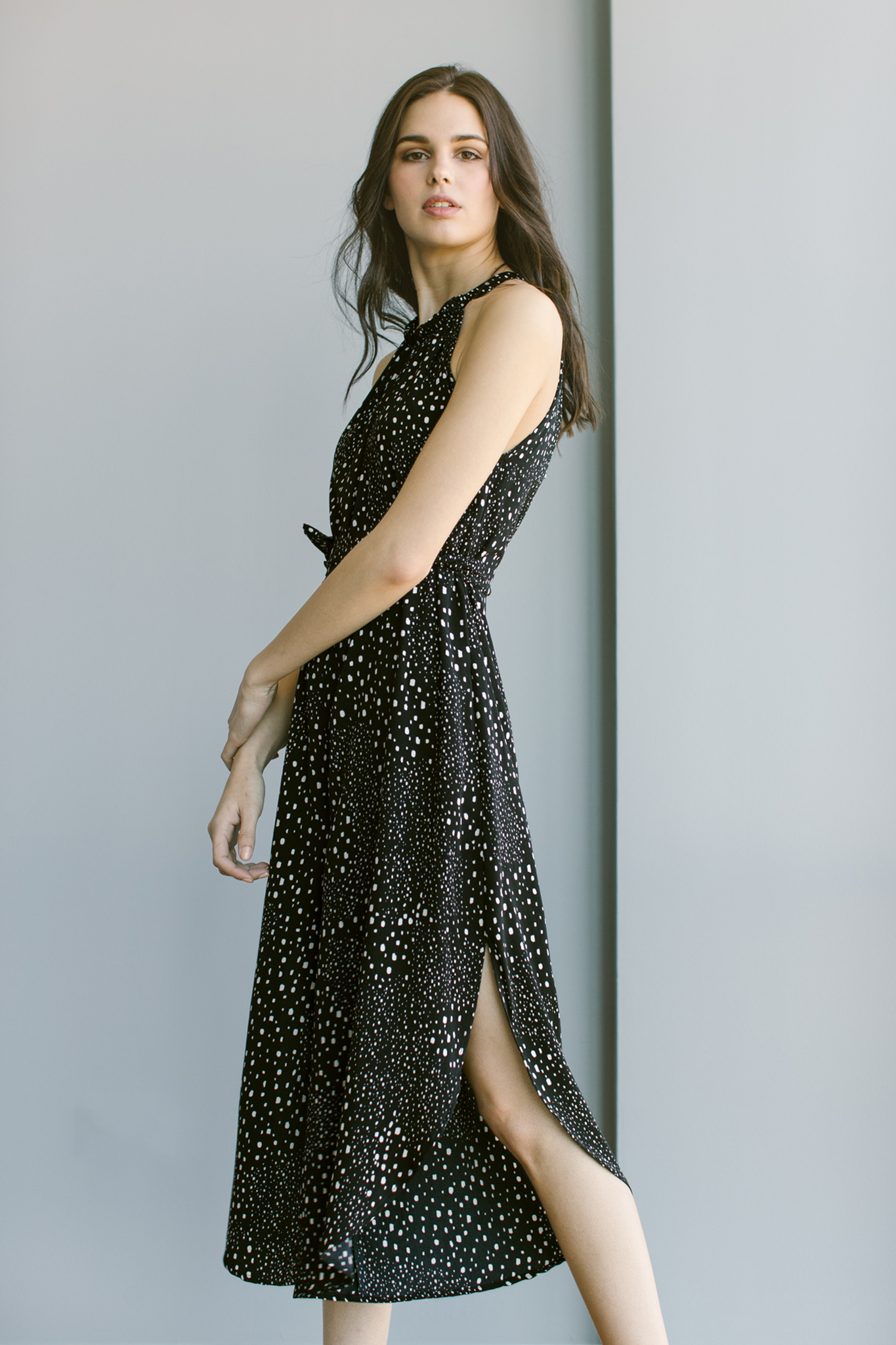 polkdadot jumpsuit via sophiareyes.com