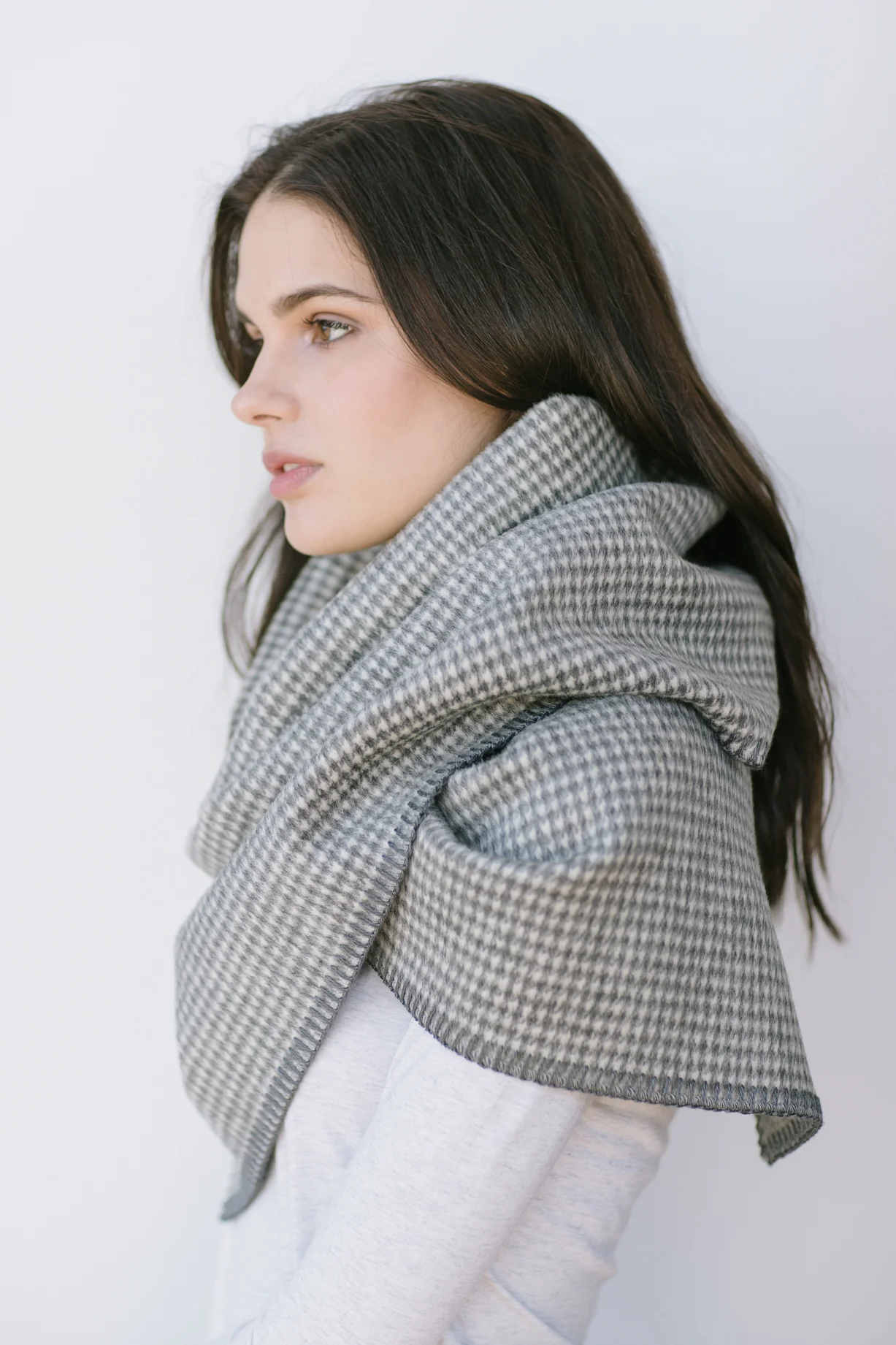 WINGED SCARF VIA SOPHIAREYES.COM