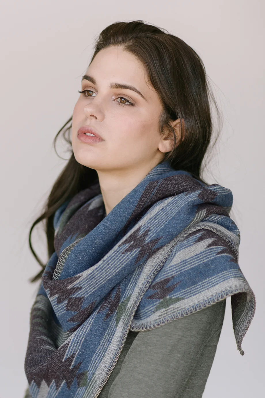 winged scarf via sophiareyes.com