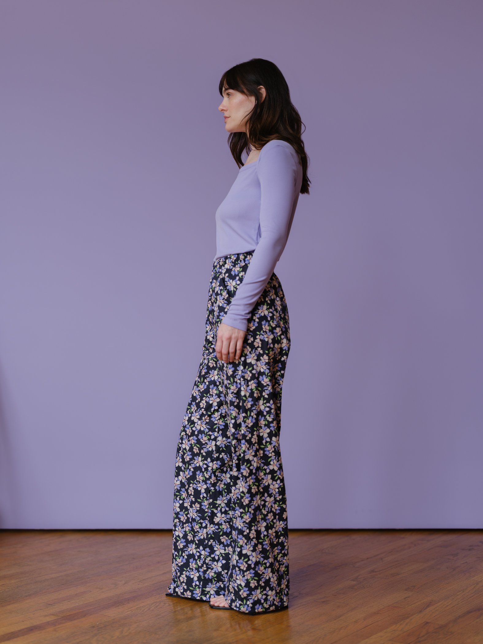 lavender long sleeve top via sophiareyes.com