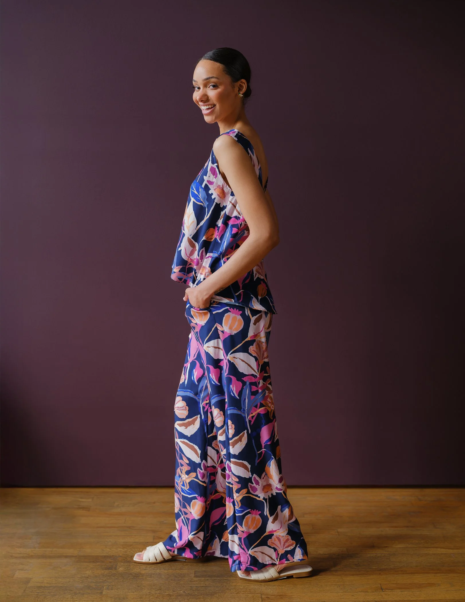 LUZON PRINTED PANTS BY SOPHIA REYES NAVY/PINK