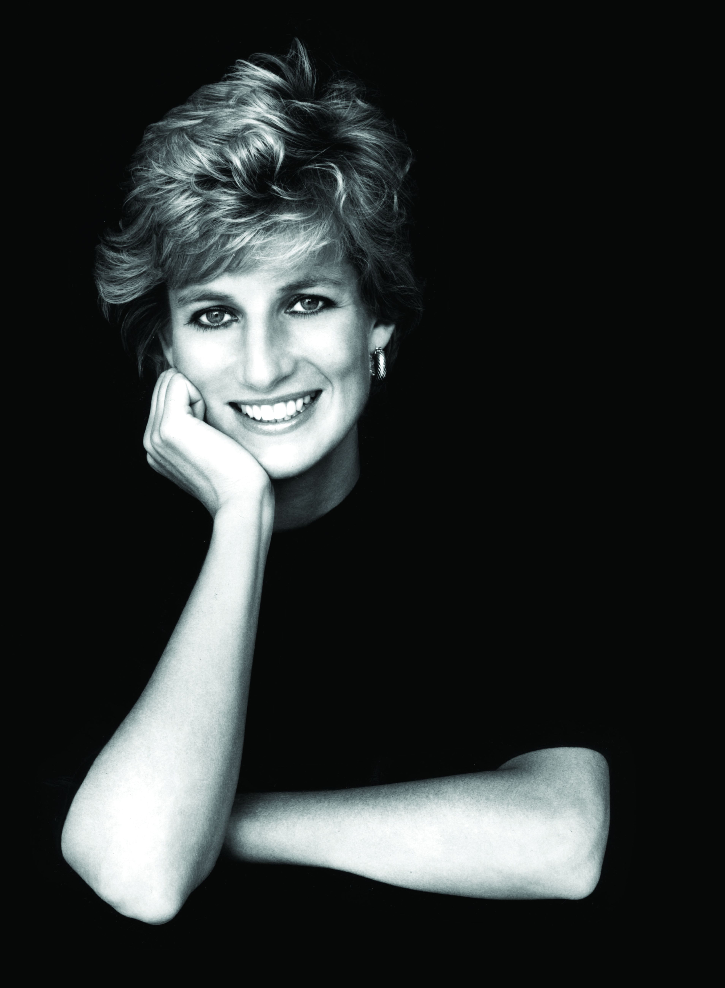    Name one historic figure you would love to have coffee with? Princess Diana.      How do you like your coffee? Normally with a lot of cream and sugar. Sometimes black.&nbsp;   