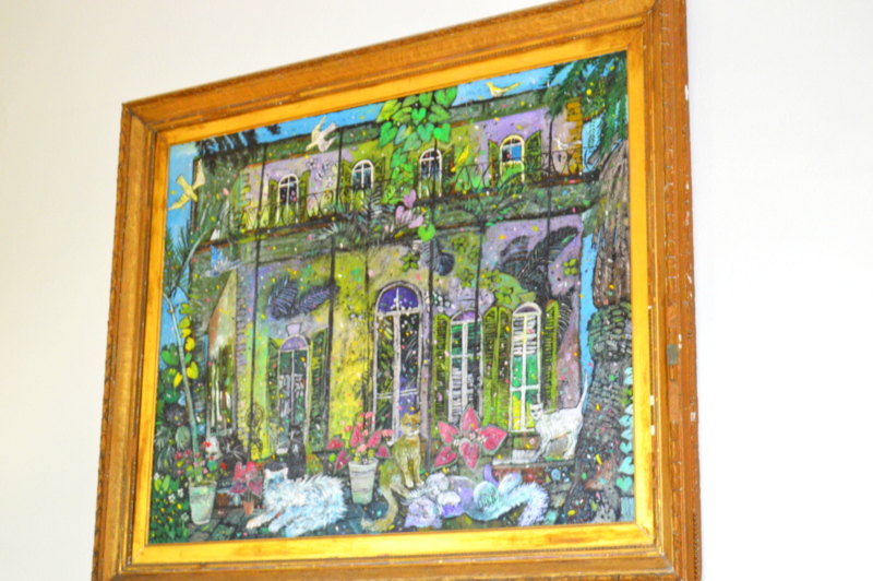 Obsessed with this painting of the house!
