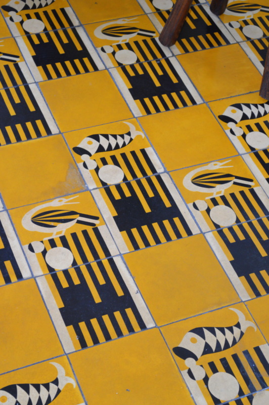 Love the print of this tile floor!