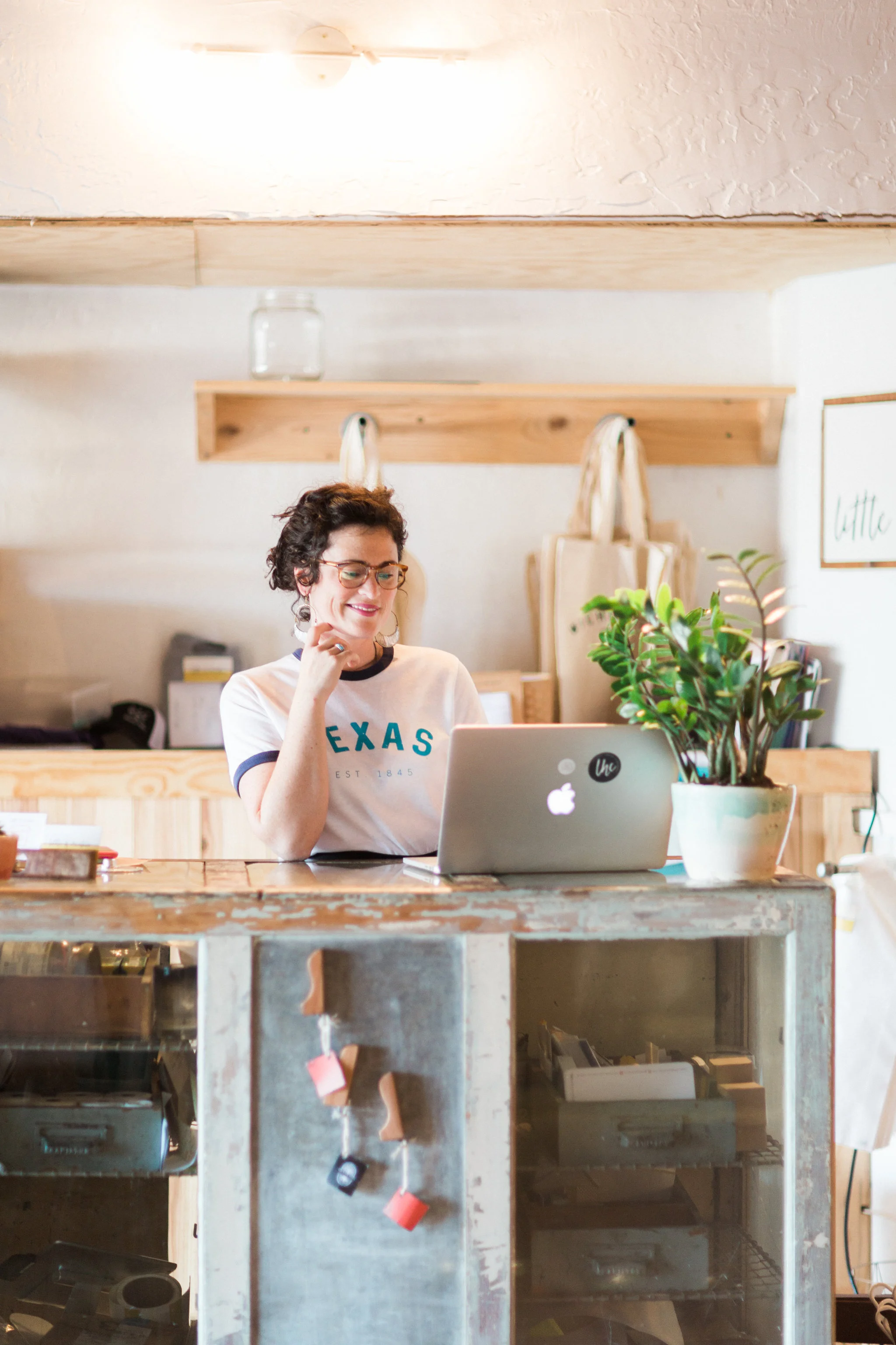 little h creative || services || design & photography