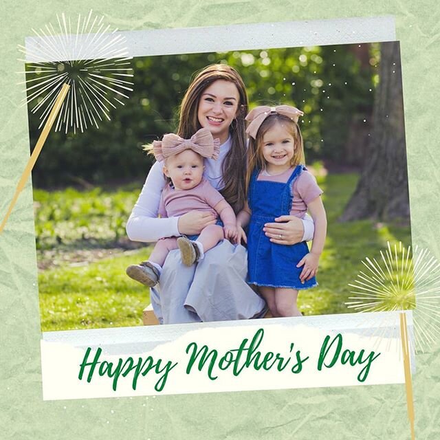 Happy Mother's Day to all the moms, moms to be, grandmoms, godmoms and mom figures out there!
To celebrate with you, I am offering 10% off family sessions! And if you are mom healthcare worker, I have an additional discount for you! Session is valid 