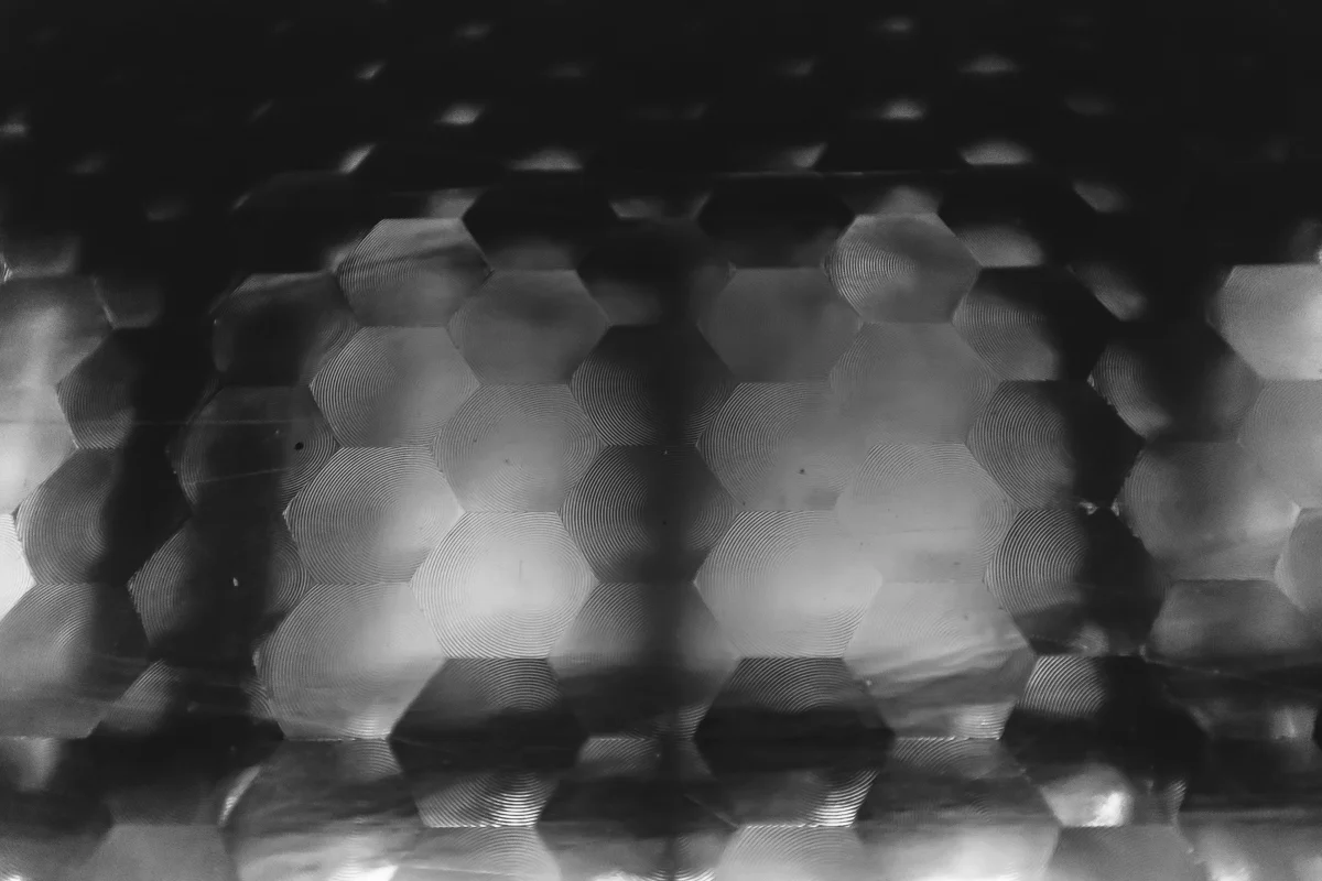 Hexagonal Window {1}