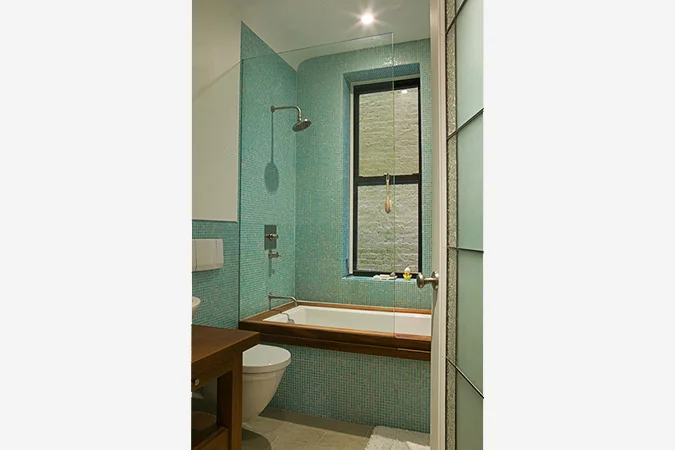 433_3rd_bathroom - horizontal.jpg