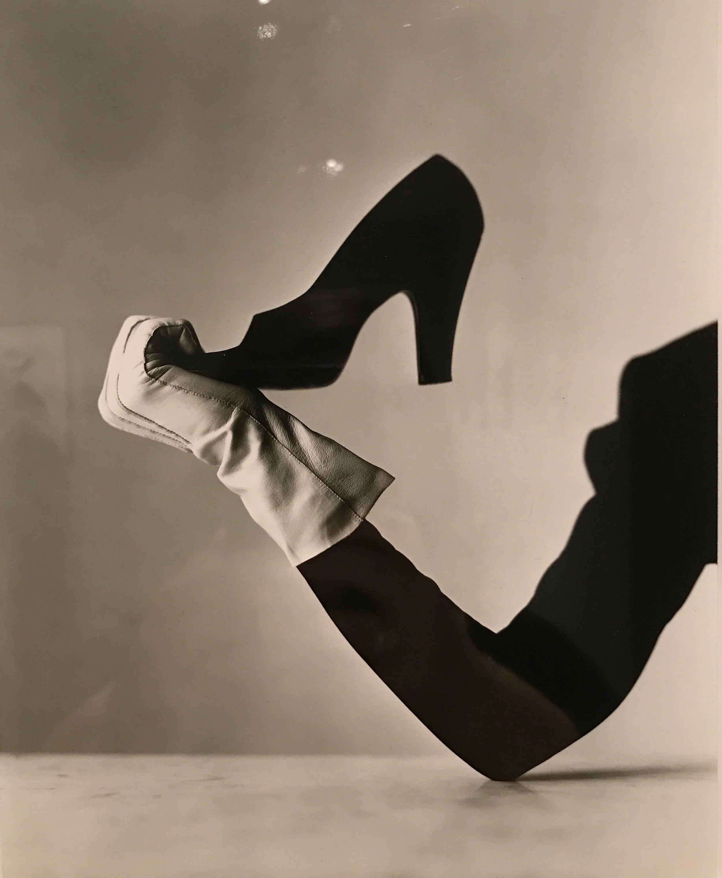 Irving Penn, Glove and Shoe, 1947