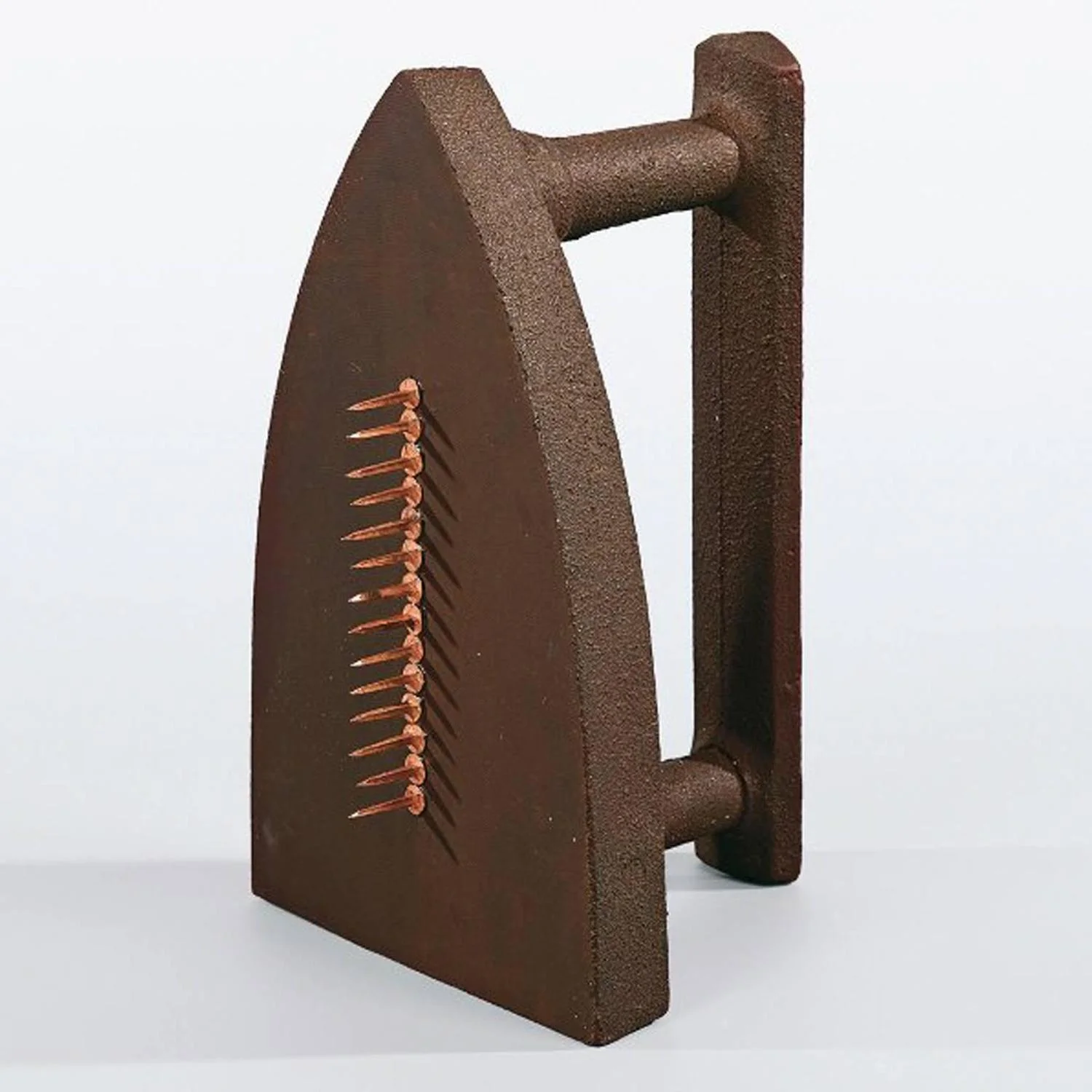 Man Ray, Cadeau, 1921 editioned replica 1972