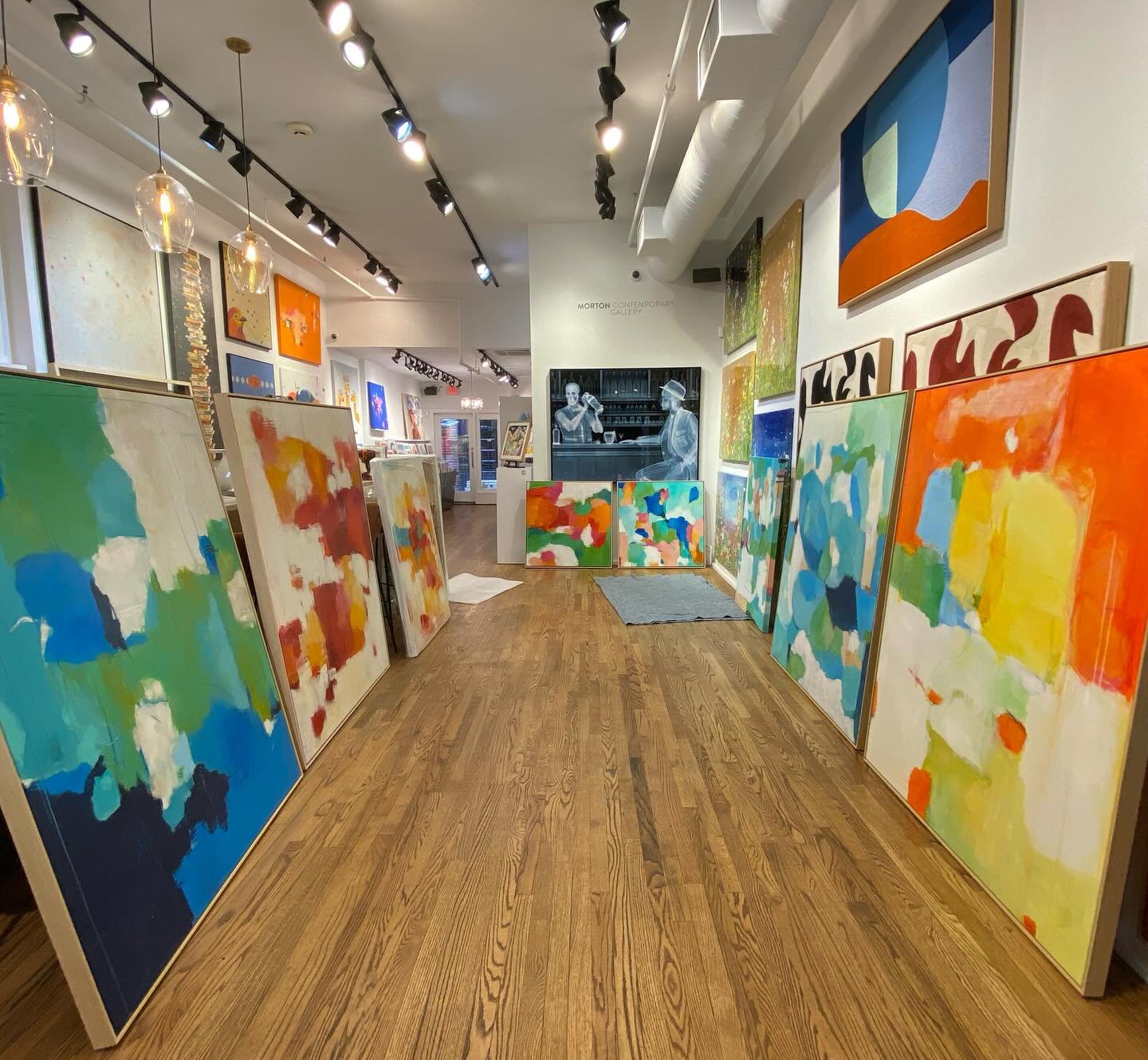 Exciting times!  Thrilled and honored to be represented by Debbie Morton at Morton Contemporary Gallery in Philadelphia.  She has a robust collection of my original oil paintings, including smaller sizes available only at her two locations.  Debbie h