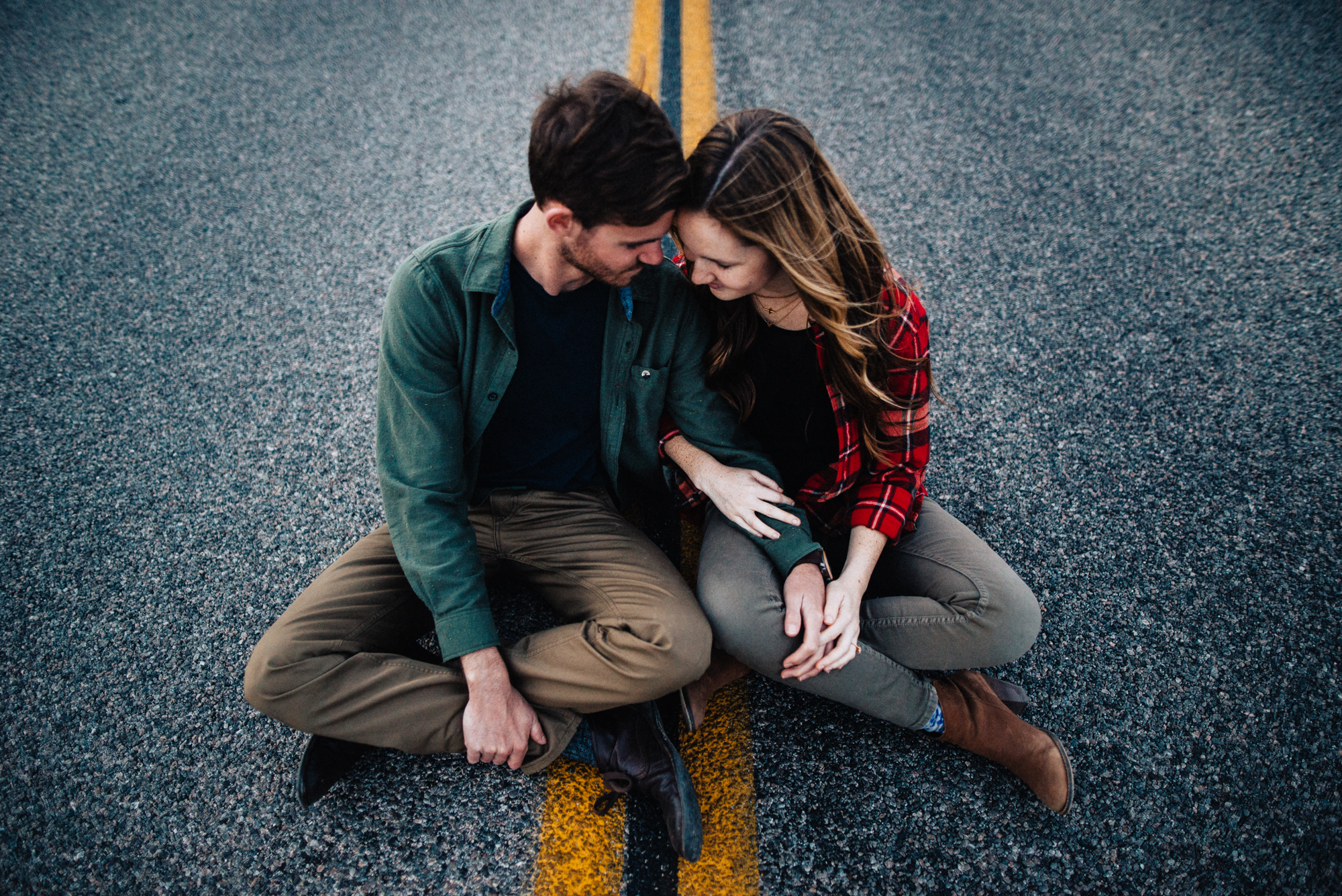 ©Isaiah & Taylor Photography - Destination Wedding Photographers - Joshua Tree, California Adventure Engagement-038.jpg