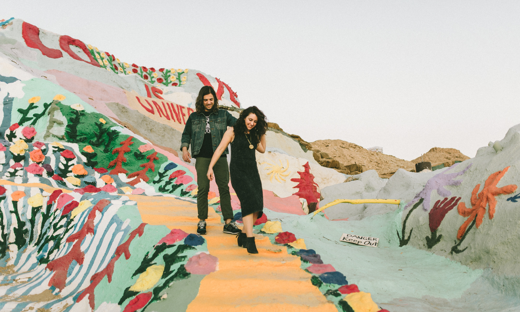 Isaiah & Taylor Photography - Los Angeles - Destination Wedding Photographers - Salvation Mountain, Indo California Desert Engagement-30.jpg