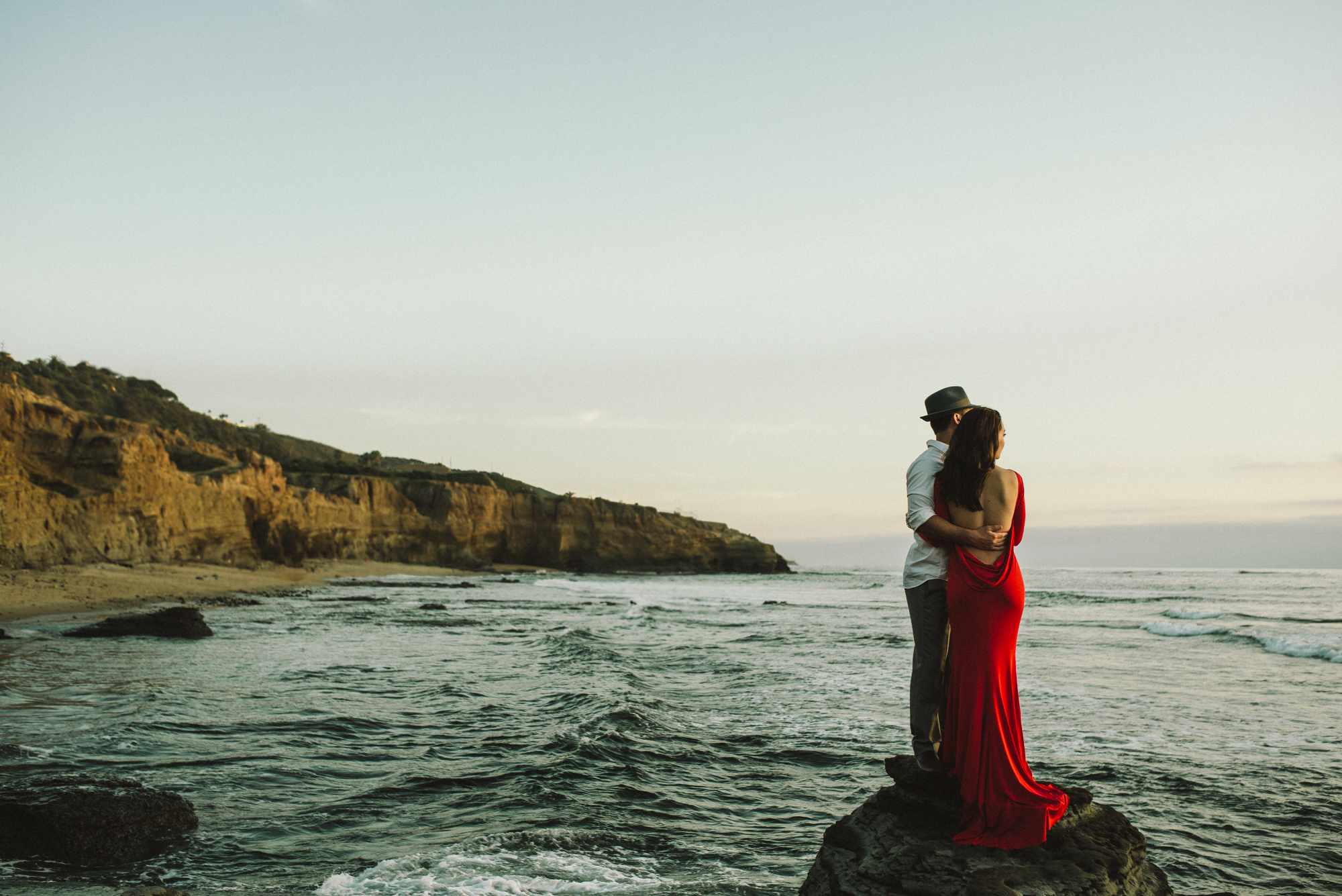 Isaiah & Taylor Photography - Los Angeles - Destination Wedding Photographers - San Diego Sunset Cliffs Beach Adventure Engagement-33.jpg