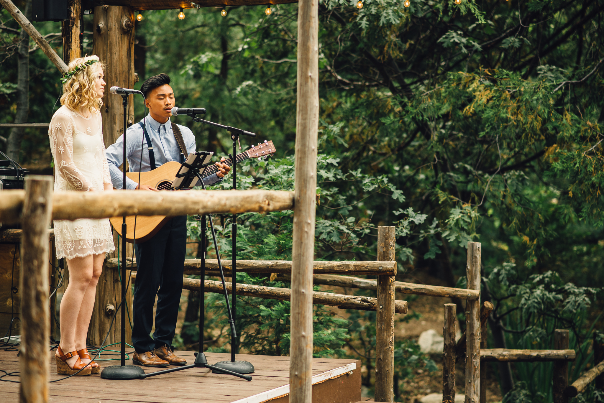 ©Isaiah & Taylor Photography - Pine Rose Cabin - Lake Arrowhead - Los Angeles Wedding Photographer-038.jpg