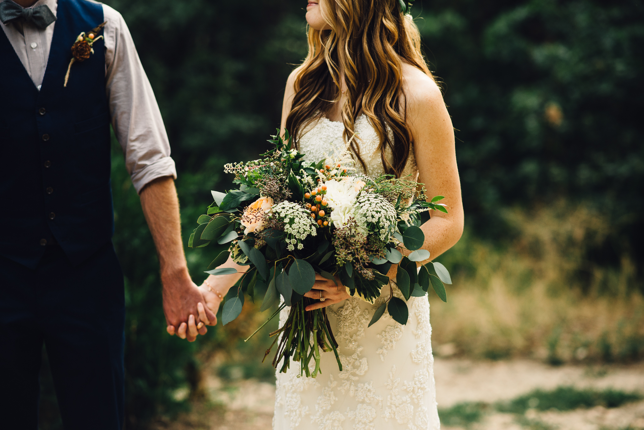 ©Isaiah & Taylor Photography - Pine Rose Cabin - Lake Arrowhead - Los Angeles Wedding Photographer-061.jpg