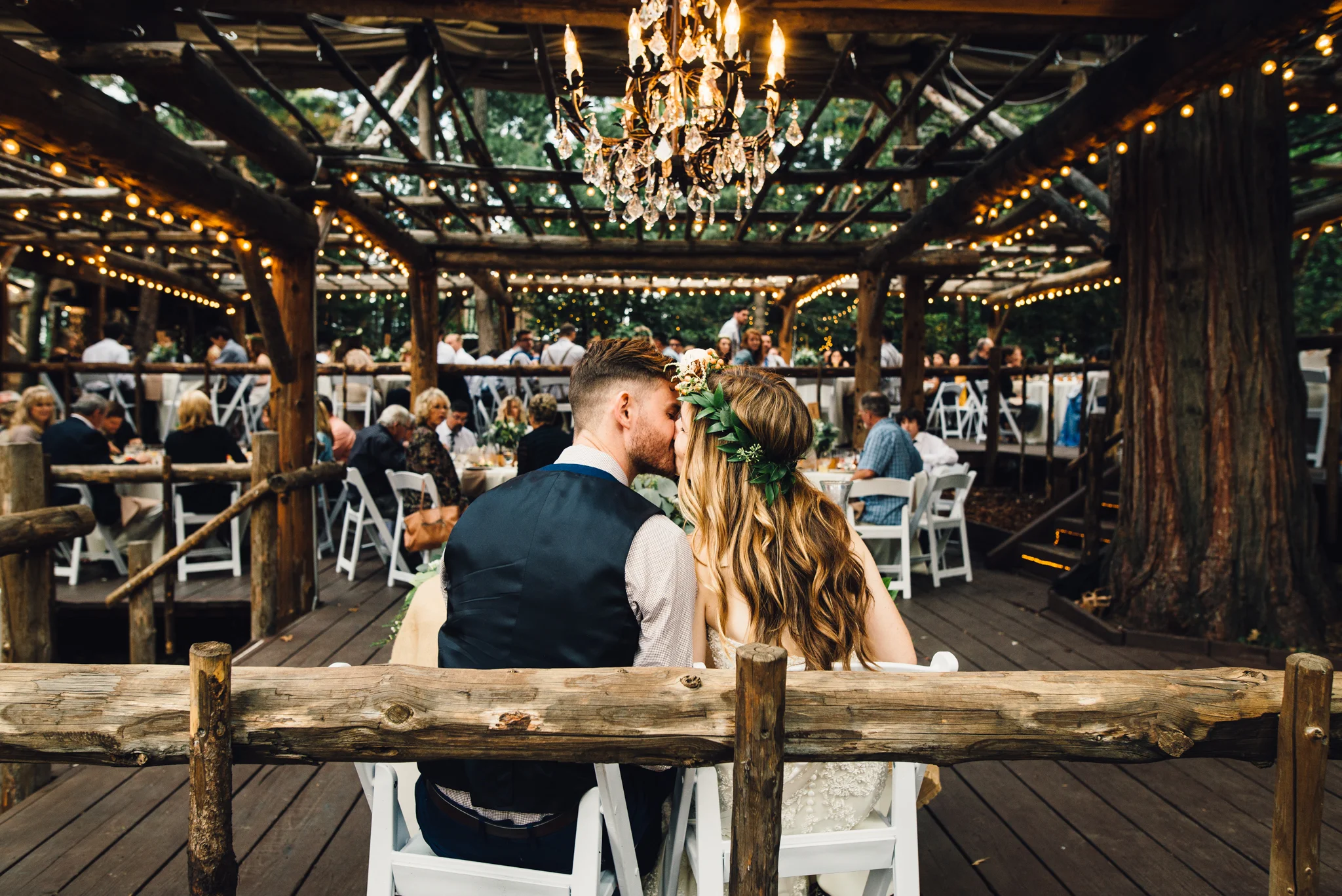 ©Isaiah & Taylor Photography - Pine Rose Cabin - Lake Arrowhead - Los Angeles Wedding Photographer-130.jpg