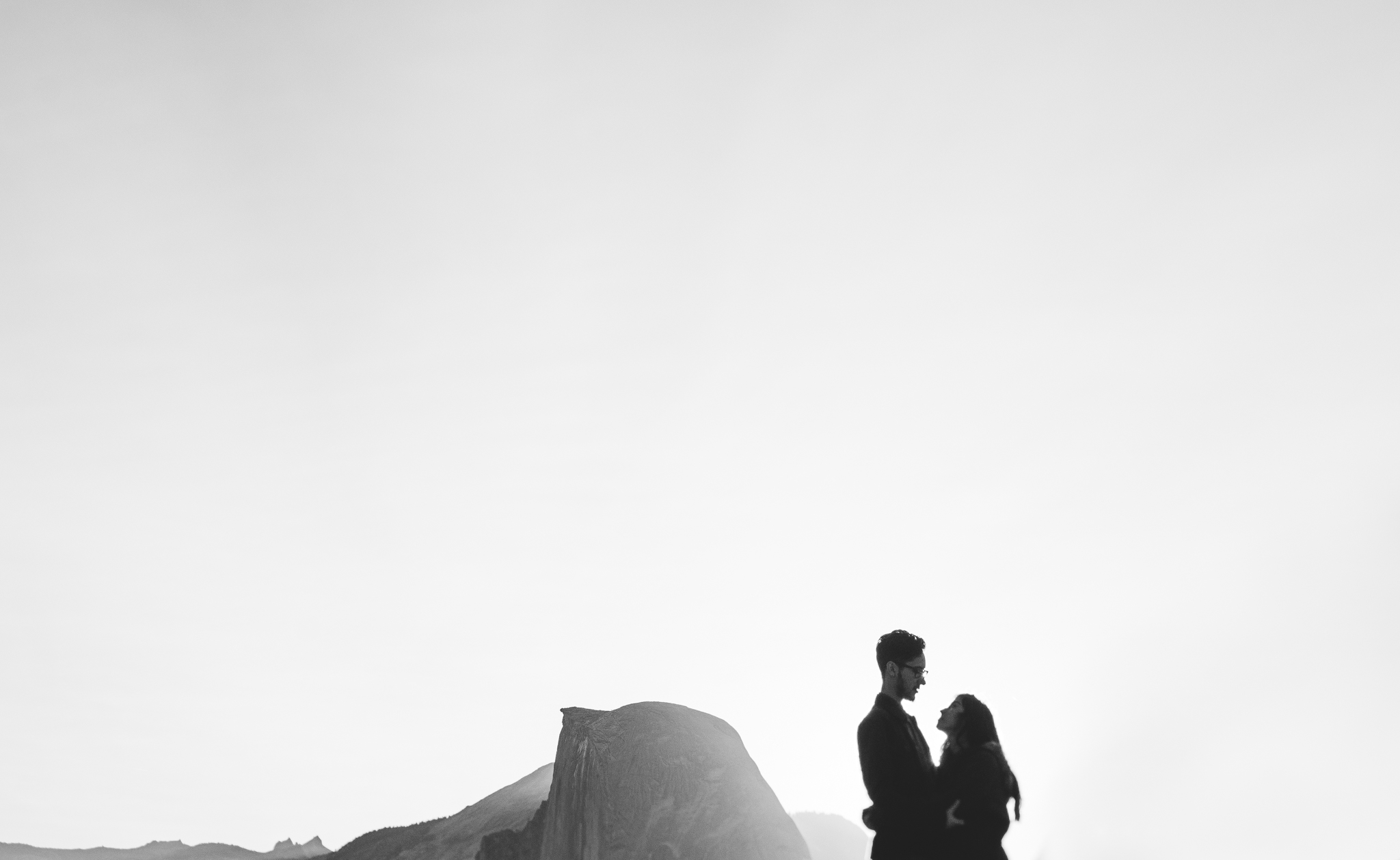 ©Isaiah & Taylor Photography - Los Angeles Destination Wedding Photographer - Yosemite National Park Hiking Adventure Engagement - Glacier Point Sunrise-025.jpg