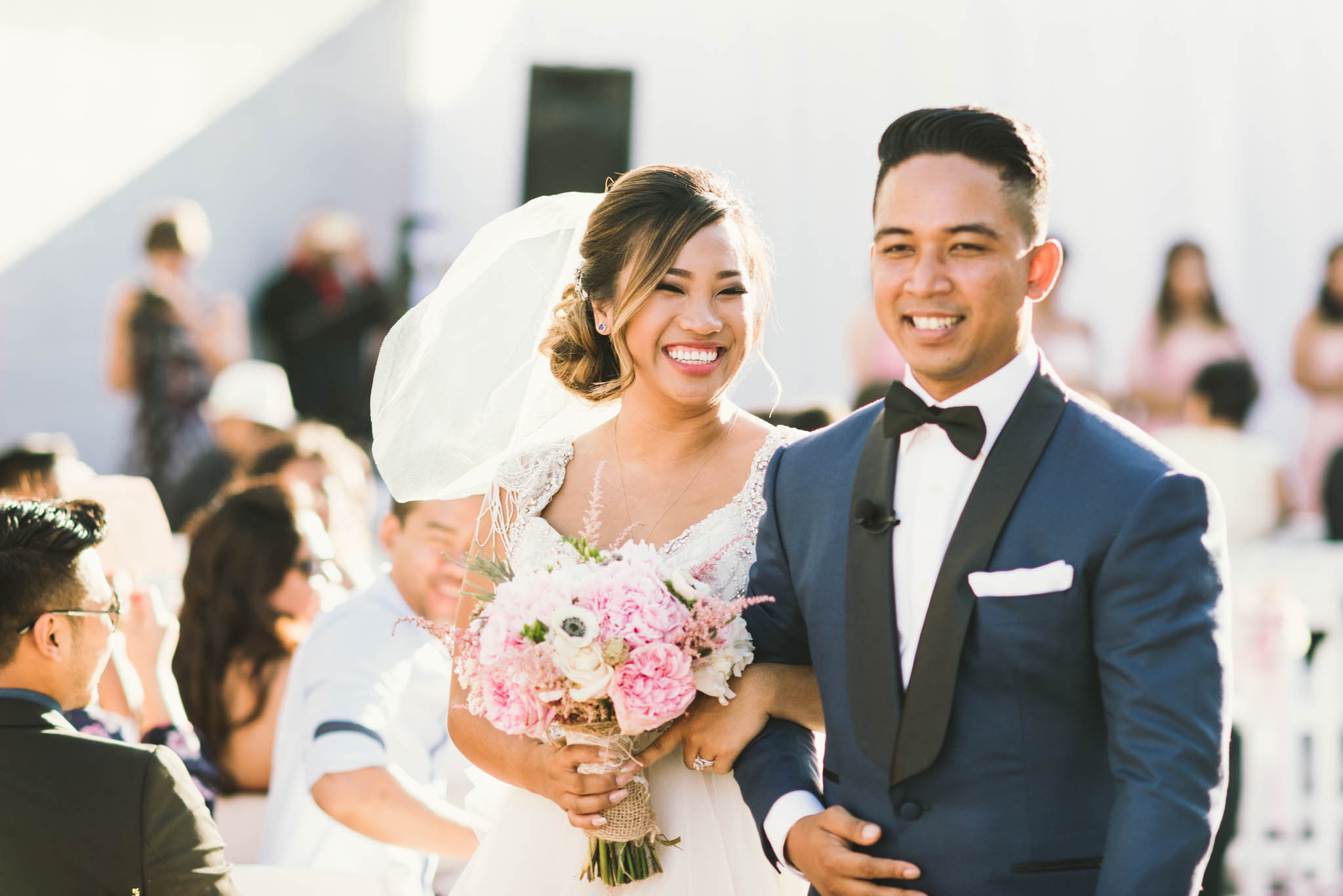 ©Isaiah & Taylor Photography - Los Angeles Wedding Photographer - Lot 613 Warehouse Space-34.jpg