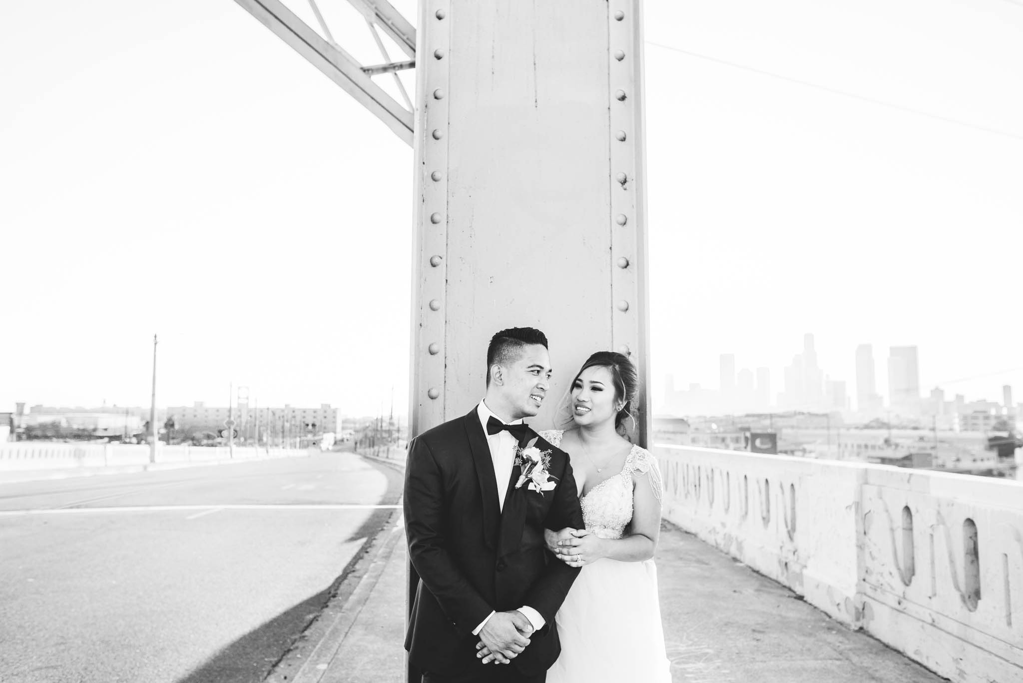 ©Isaiah & Taylor Photography - Los Angeles Wedding Photographer - Lot 613 Warehouse Space-56.jpg