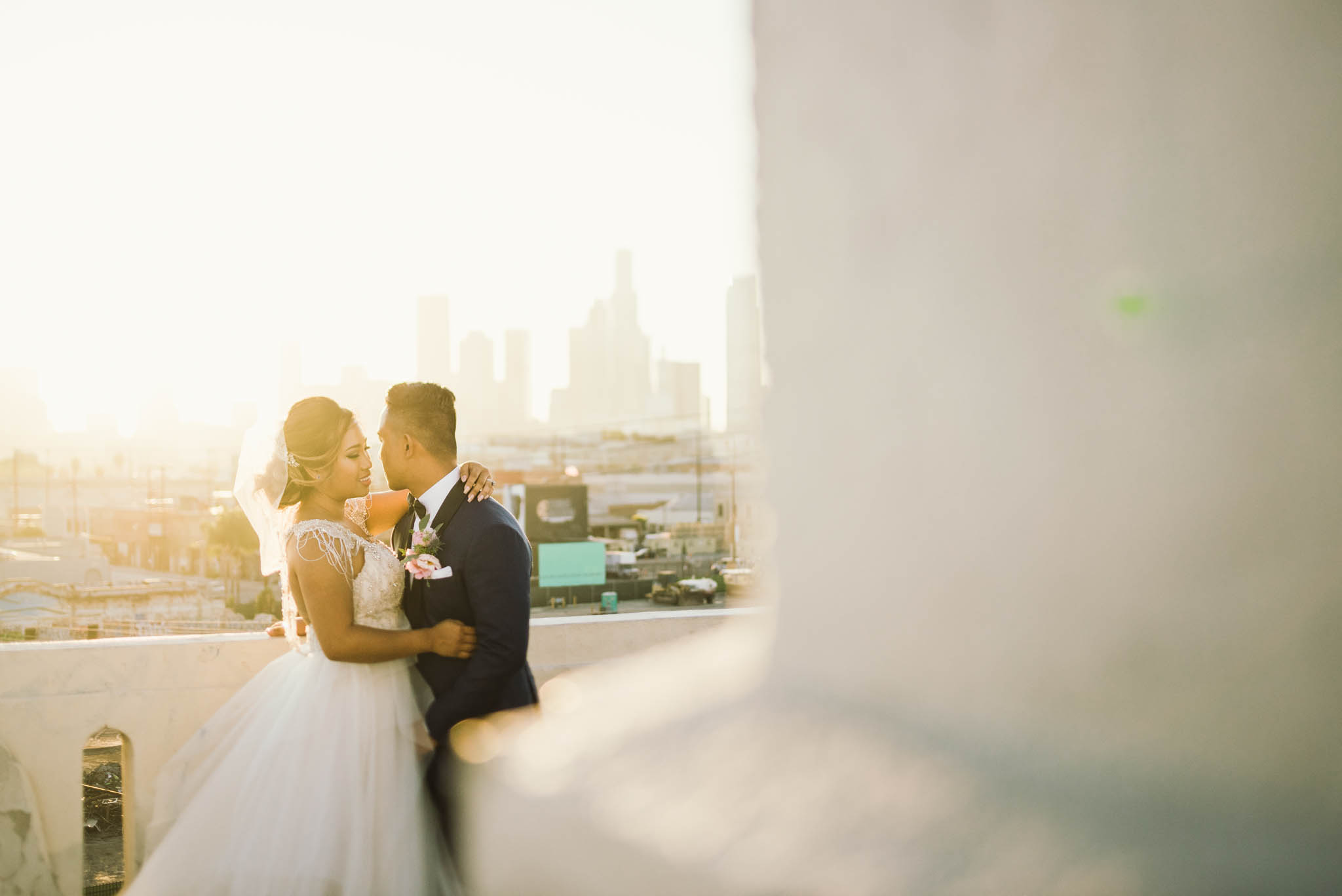 ©Isaiah & Taylor Photography - Los Angeles Wedding Photographer - Lot 613 Warehouse Space-60.jpg