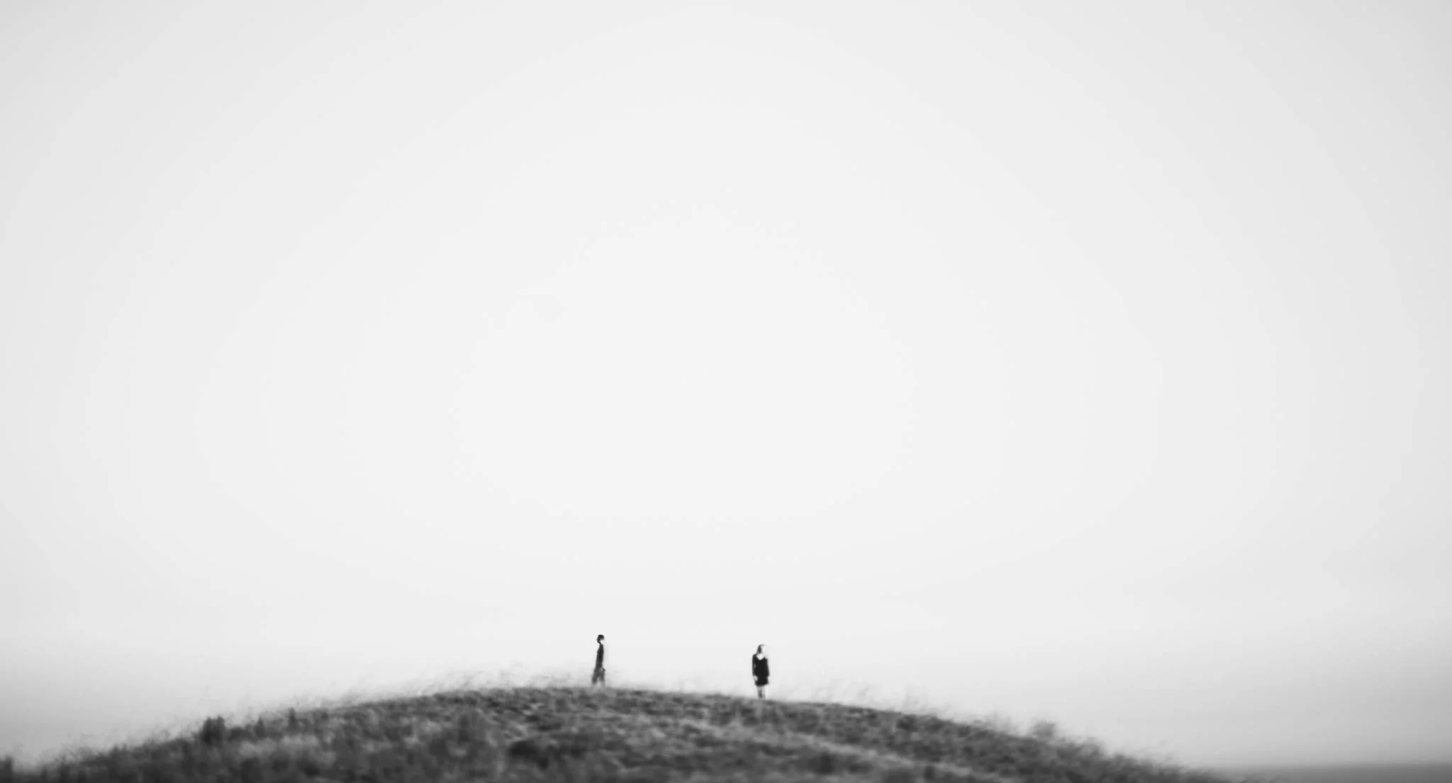 ©Isaiah & Taylor Photography - Los Angeles Wedding Photographer - Orange County Sunset Hillside Engagement - -5.jpg