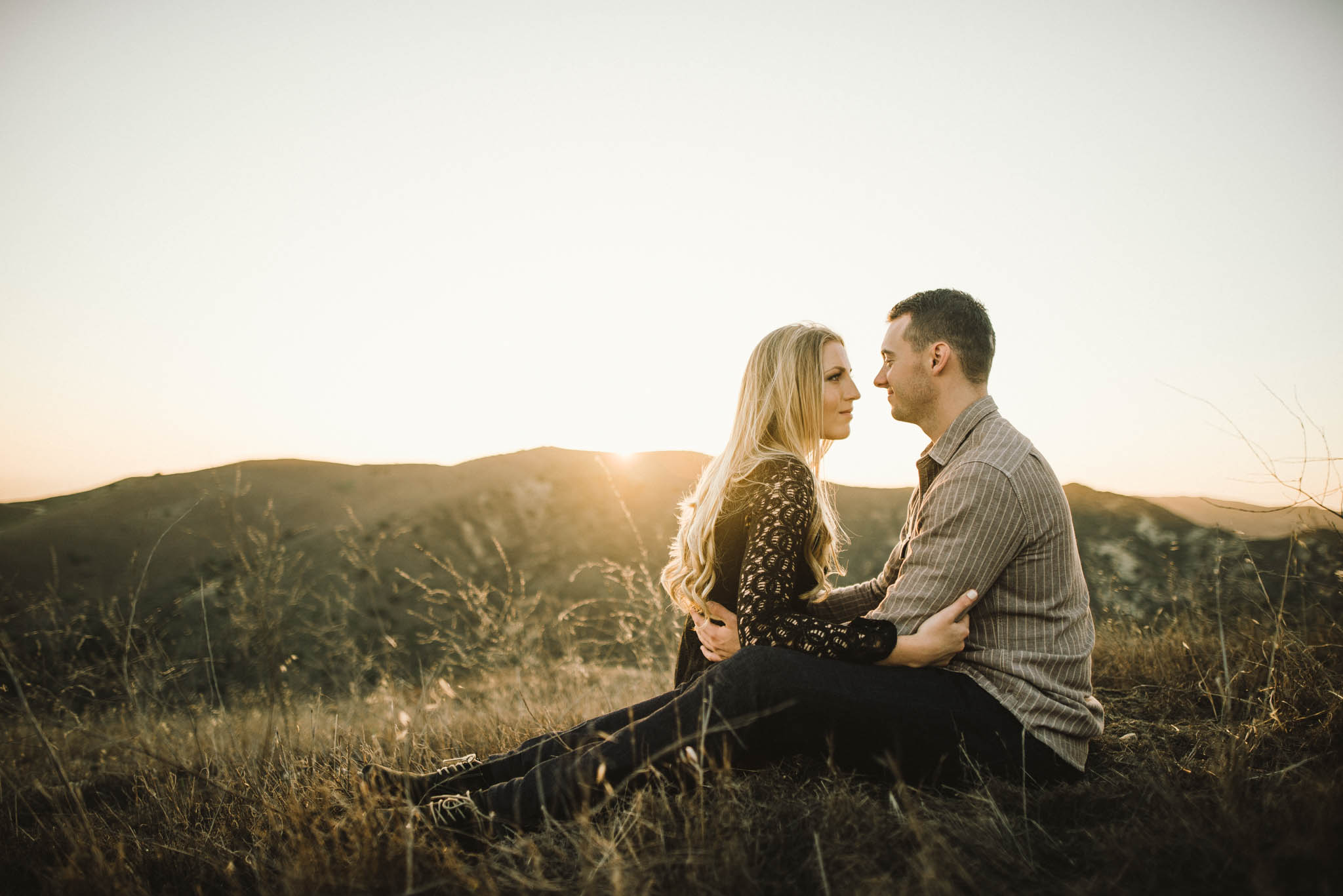 ©Isaiah & Taylor Photography - Los Angeles Wedding Photographer - Orange County Sunset Hillside Engagement - -14.jpg