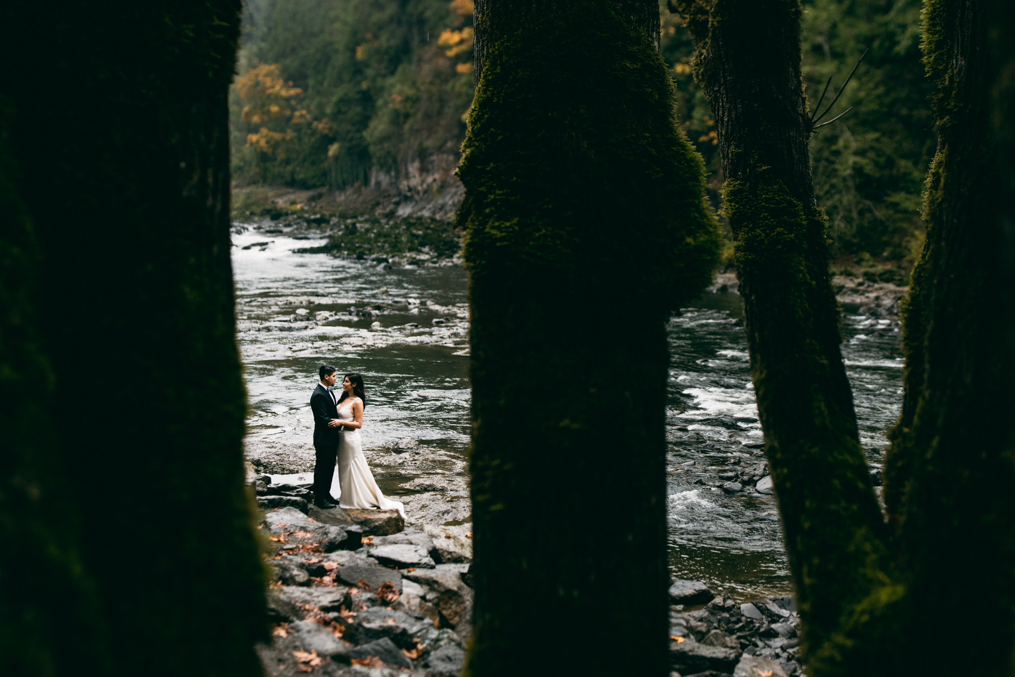 ©Isaiah & Taylor Photography - Los Angeles Wedding - Snoqualmie, Washington Honeymoon-011.jpg