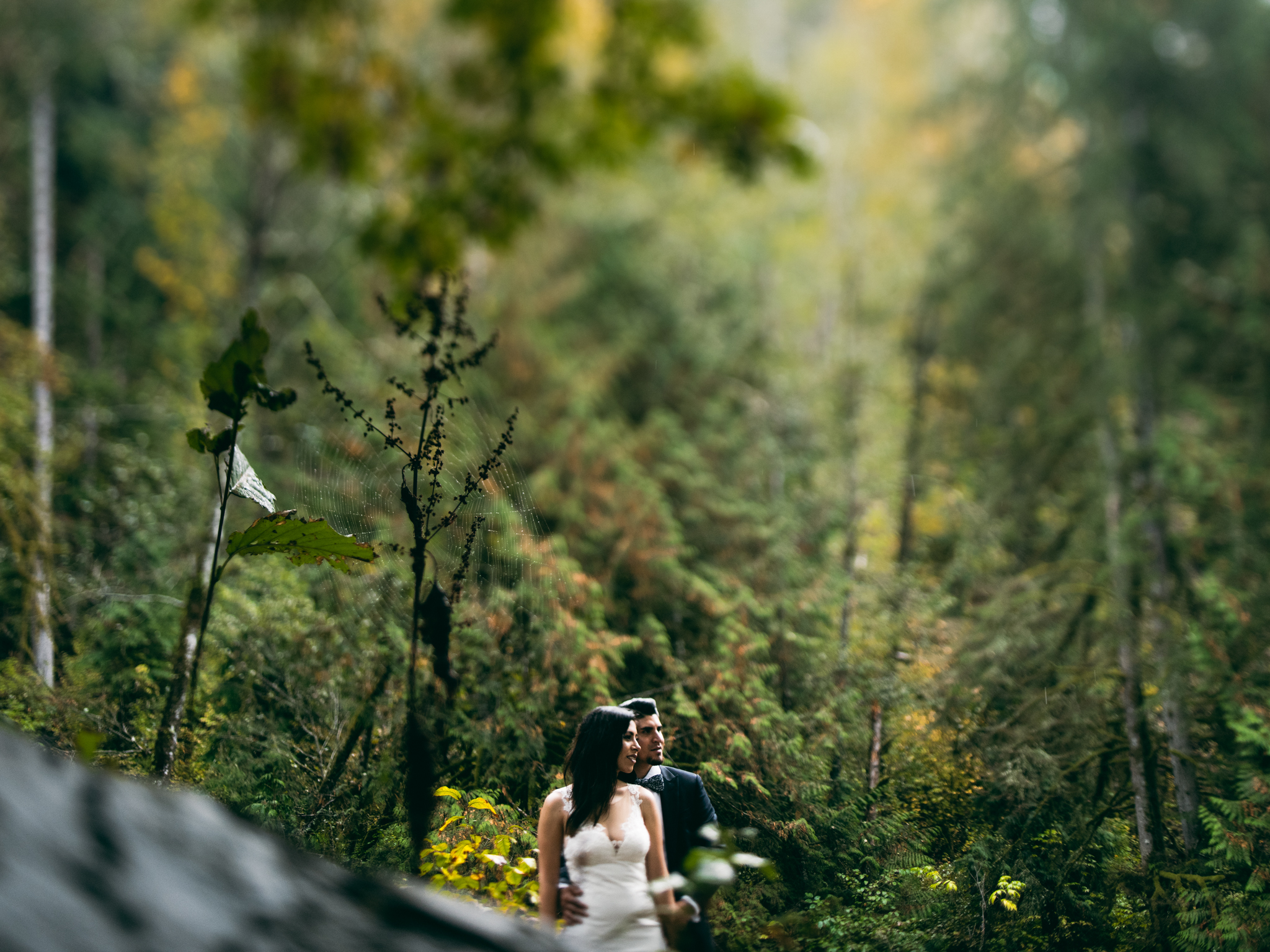 ©Isaiah & Taylor Photography - Los Angeles Wedding - Snoqualmie, Washington Honeymoon-036.jpg