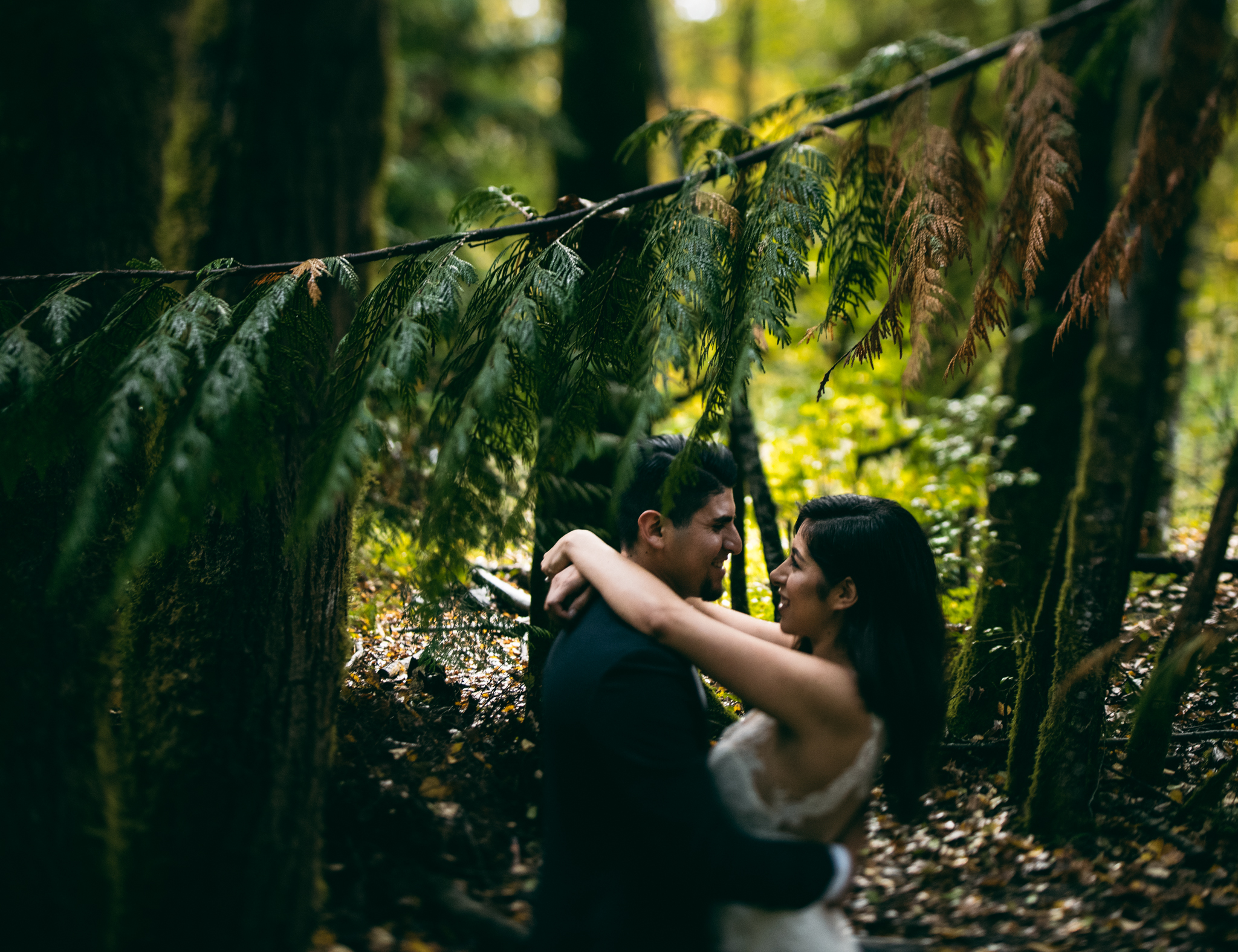 ©Isaiah & Taylor Photography - Los Angeles Wedding - Snoqualmie, Washington Honeymoon-044.jpg