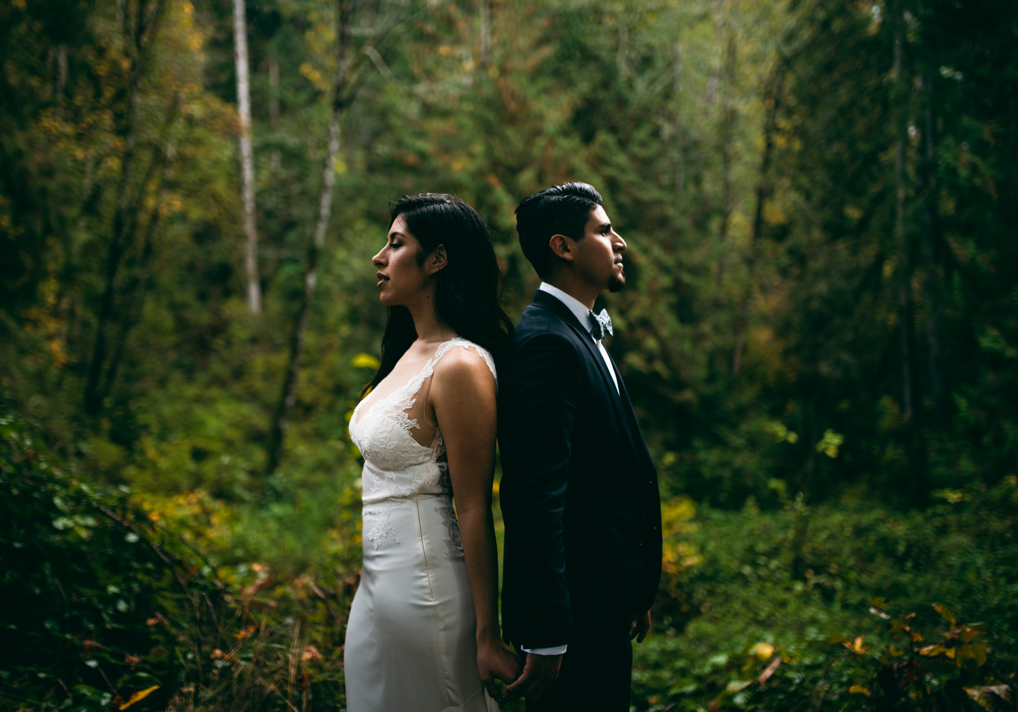 ©Isaiah & Taylor Photography - Los Angeles Wedding - Snoqualmie, Washington Honeymoon-039.jpg