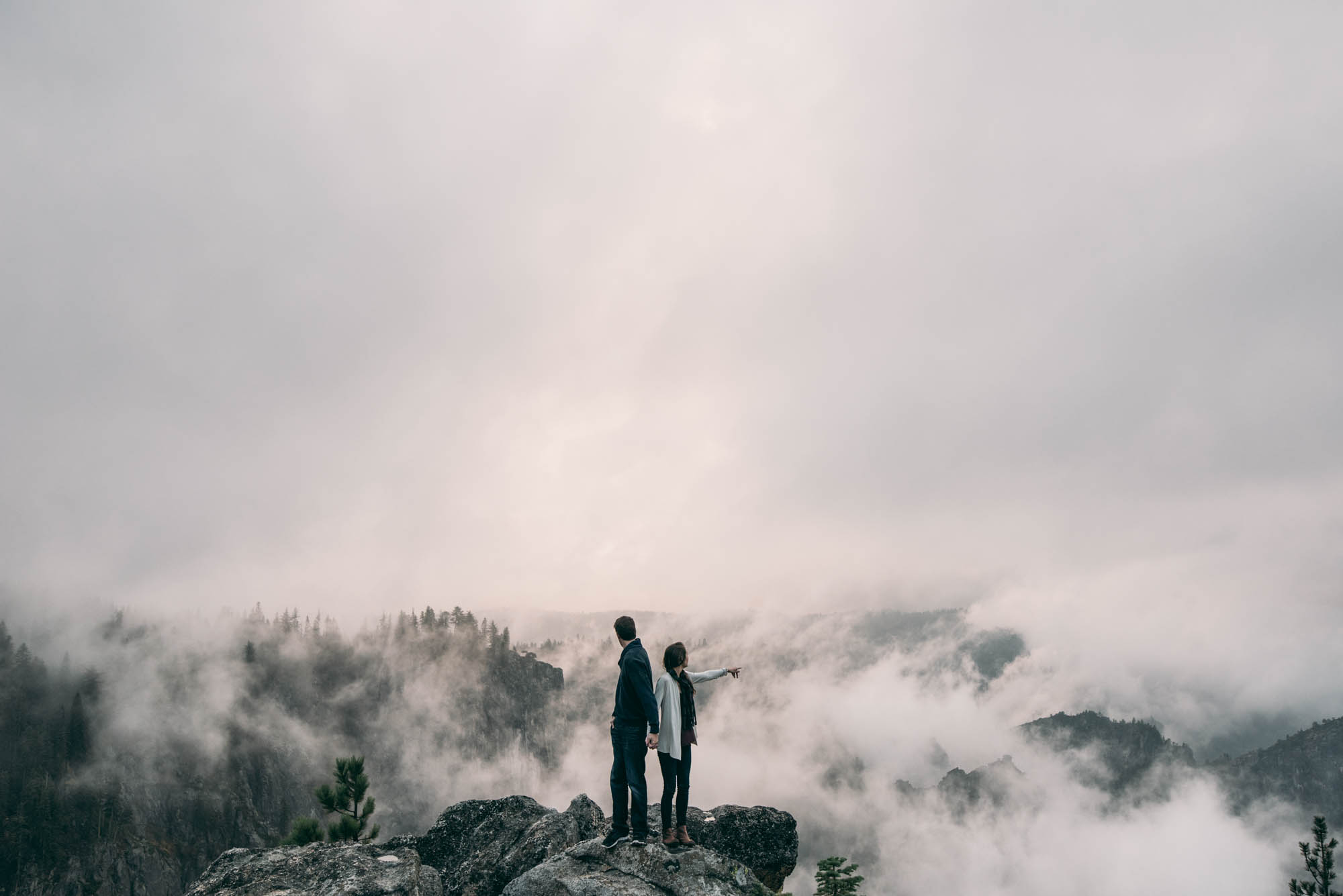 ©Isaiah & Taylor Photography - Stormy Cliffside Engagement, Yosemite California-26.jpg