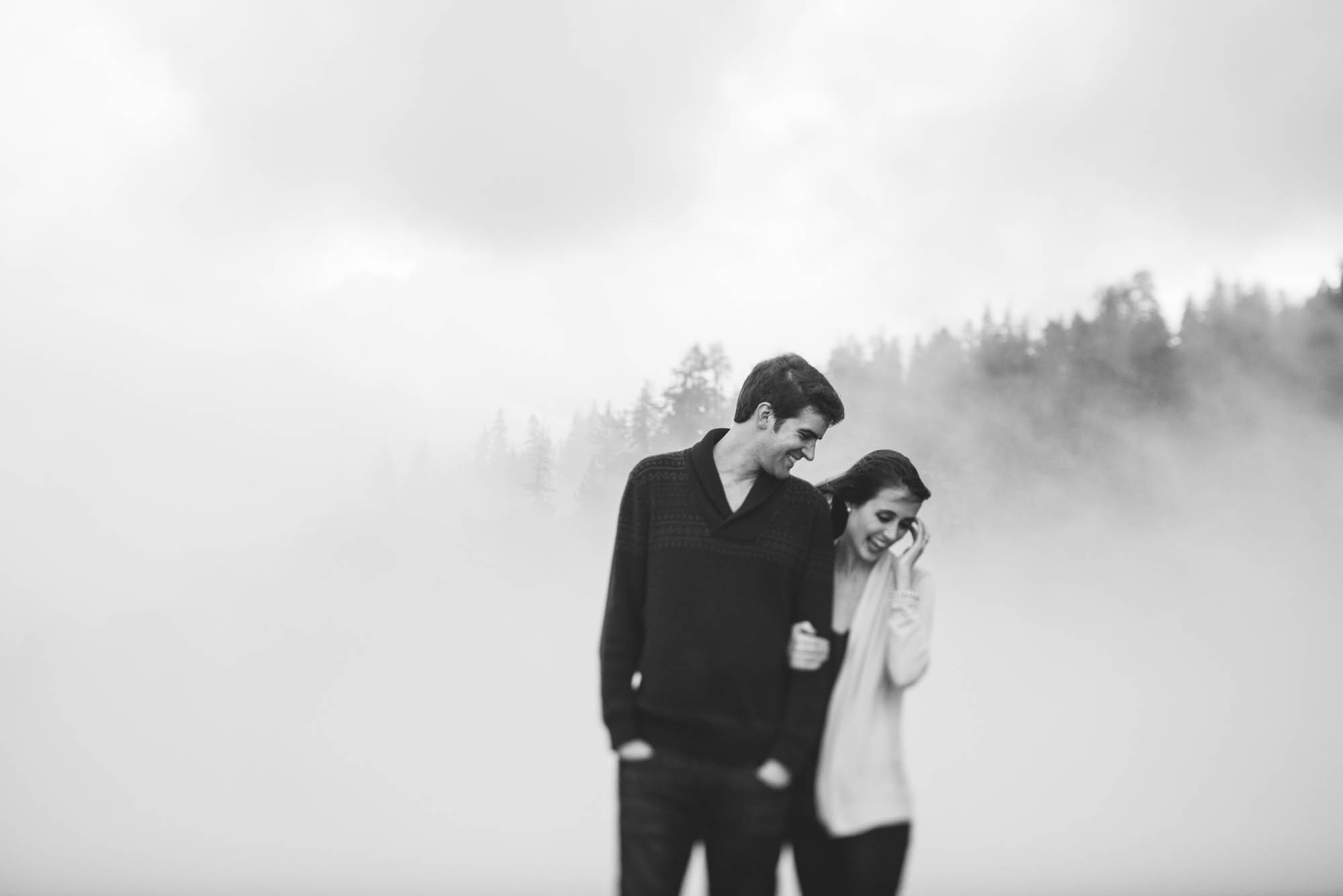 ©Isaiah & Taylor Photography - Stormy Cliffside Engagement, Yosemite California-34.jpg