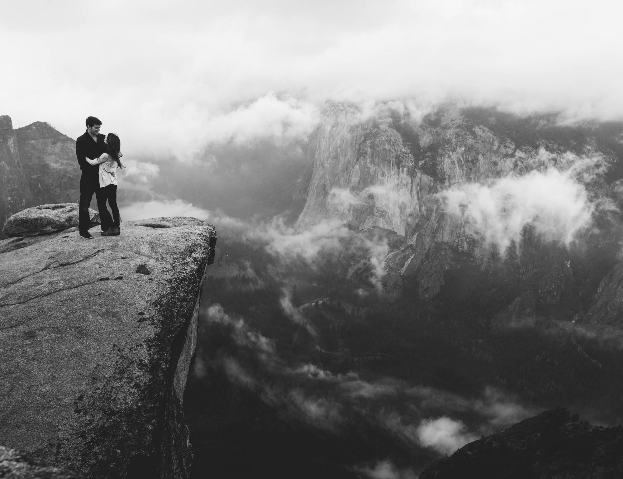 ©Isaiah & Taylor Photography - Stormy Cliffside Engagement, Yosemite California-42.jpg