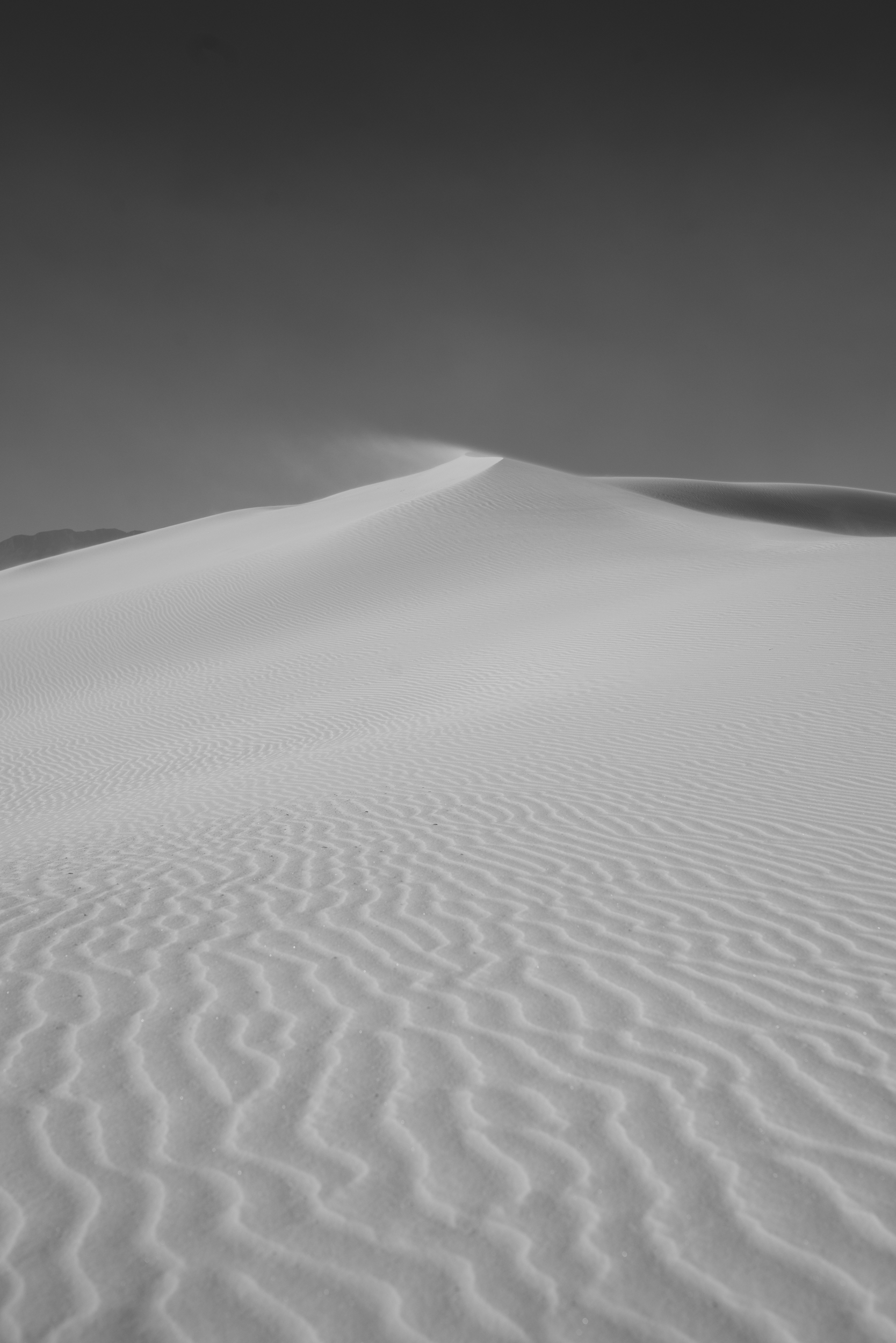 ©Isaiah & Taylor Photography - White Sands Natioanl Monument, New Mexico Engagement-002.jpg