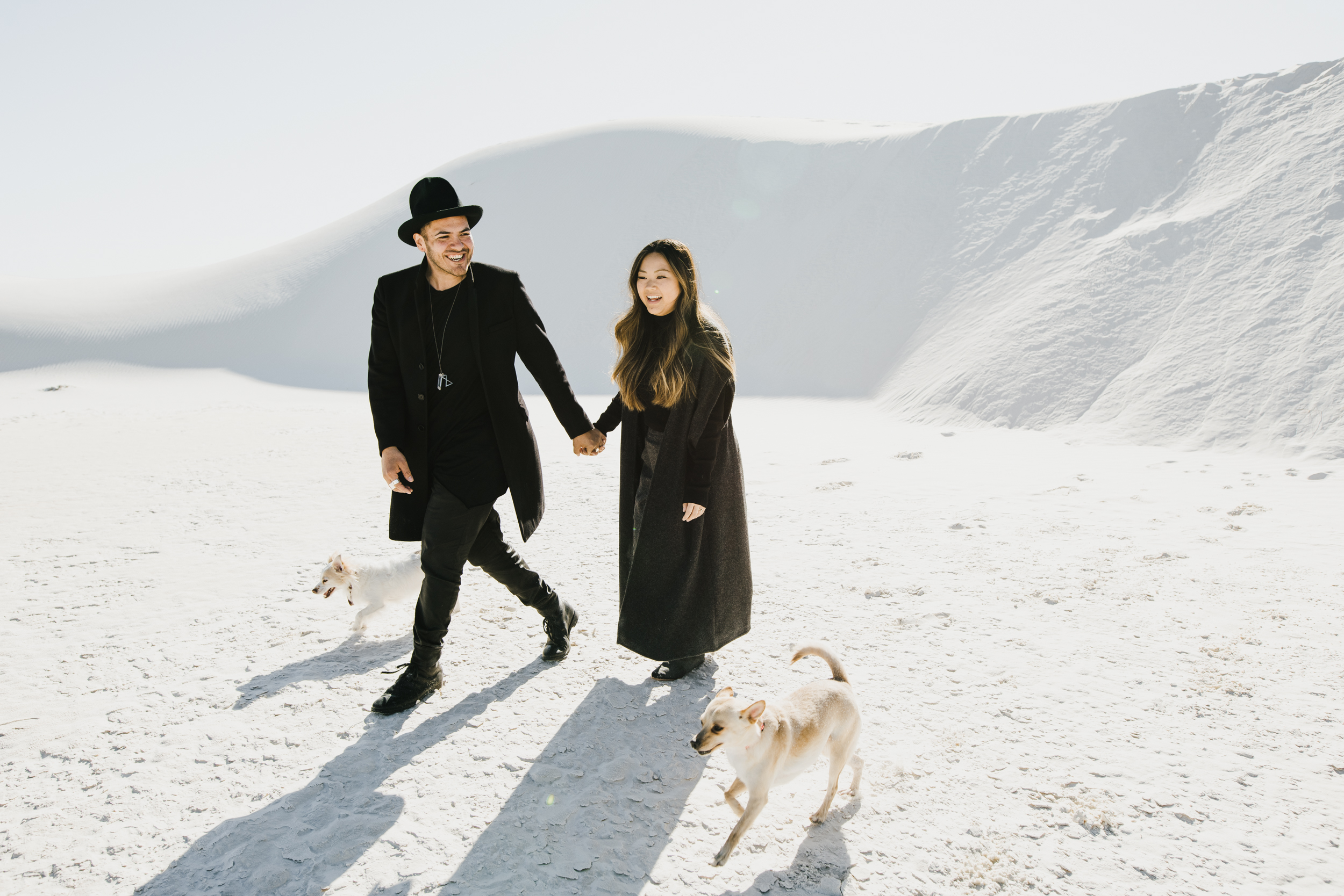 ©Isaiah & Taylor Photography - White Sands Natioanl Monument, New Mexico Engagement-009.jpg