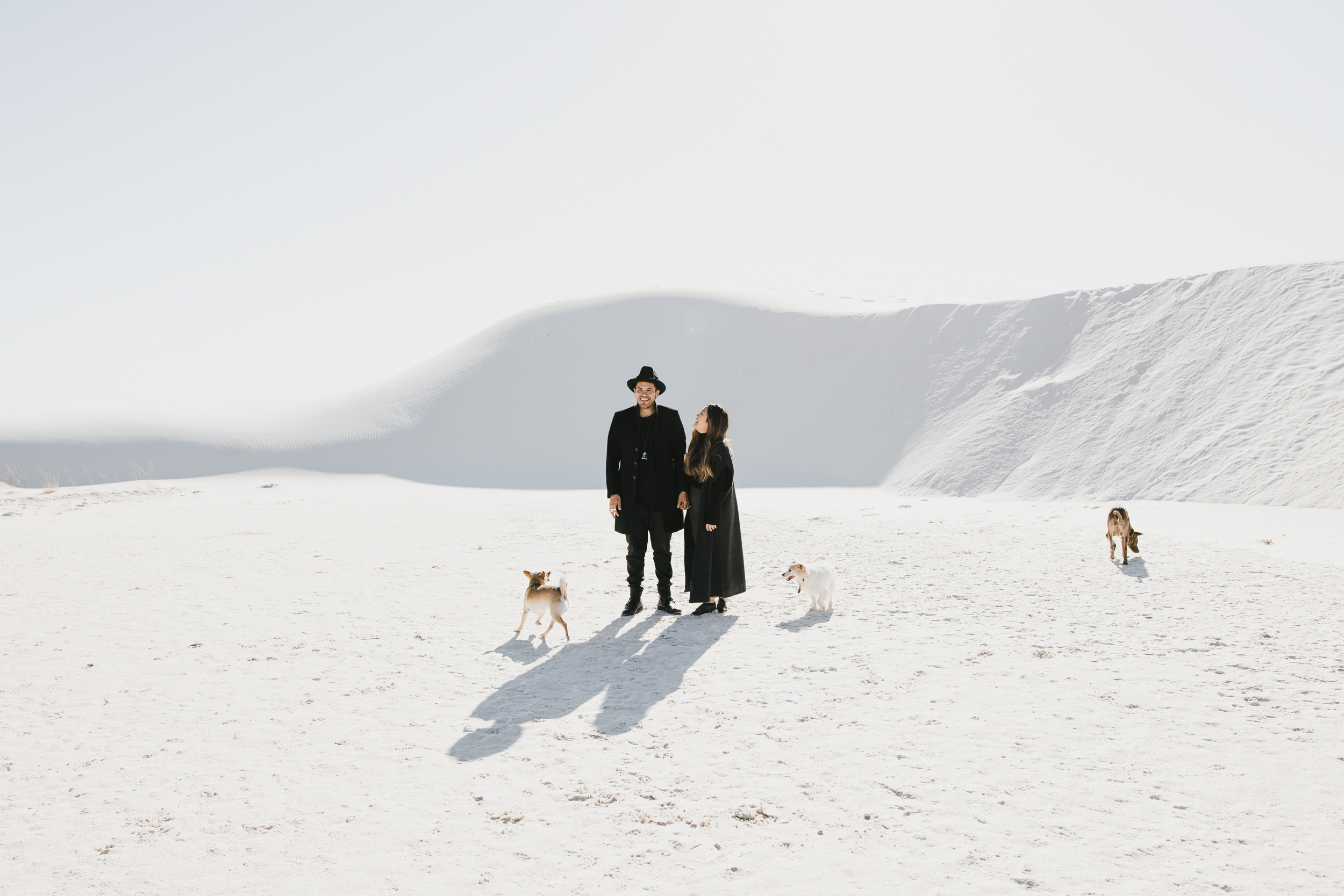 ©Isaiah & Taylor Photography - White Sands Natioanl Monument, New Mexico Engagement-011.jpg