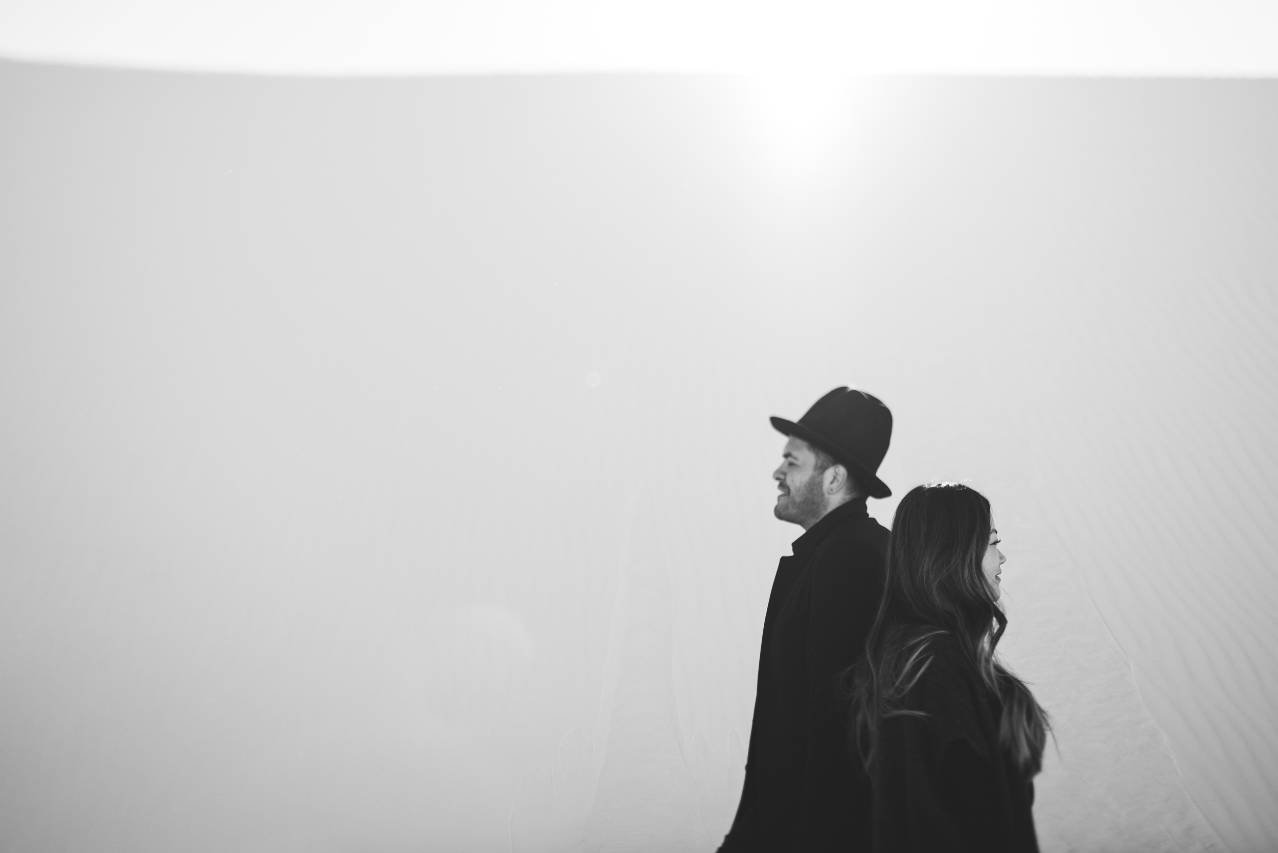 ©Isaiah & Taylor Photography - White Sands Natioanl Monument, New Mexico Engagement-024.jpg