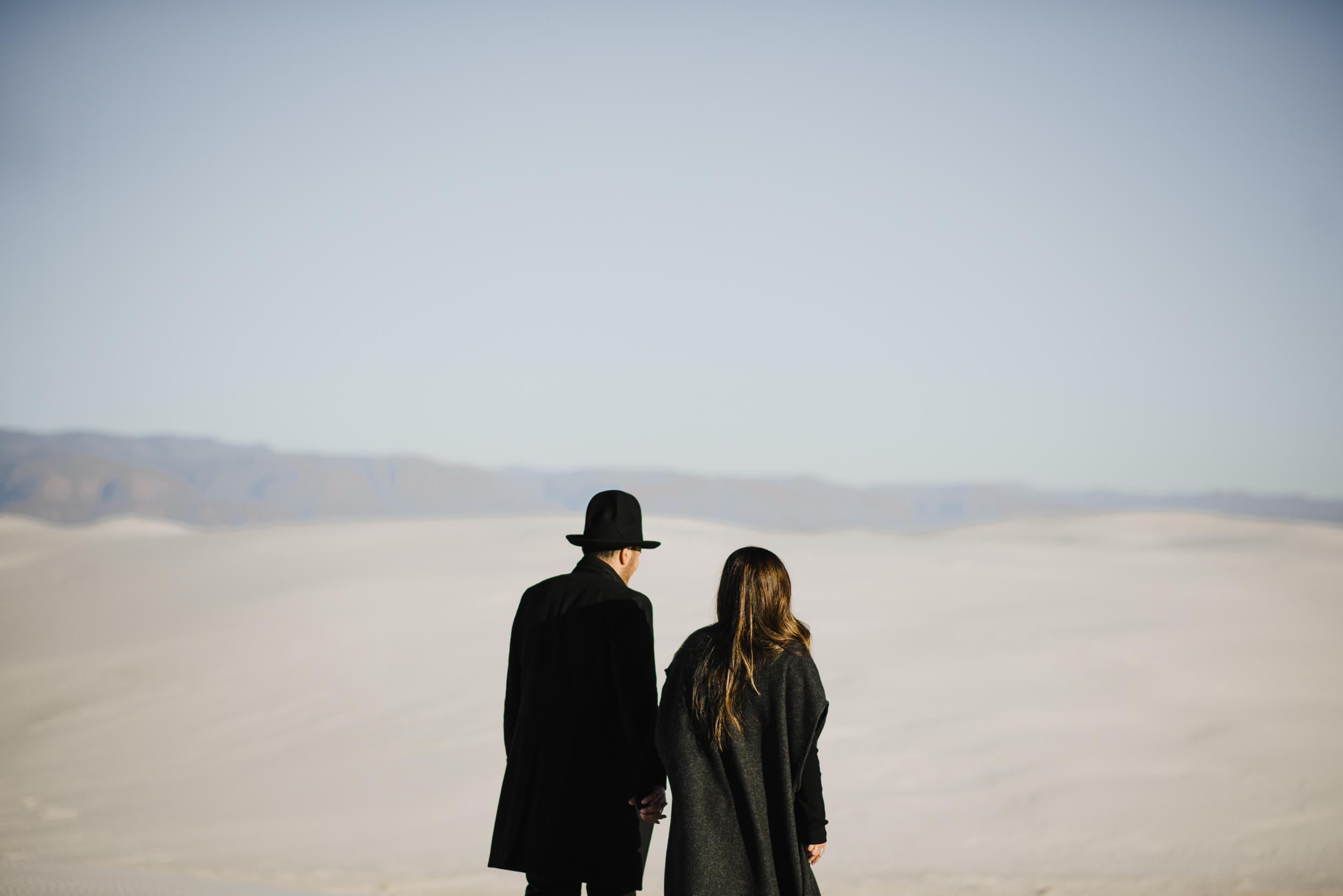 ©Isaiah & Taylor Photography - White Sands Natioanl Monument, New Mexico Engagement-040.jpg
