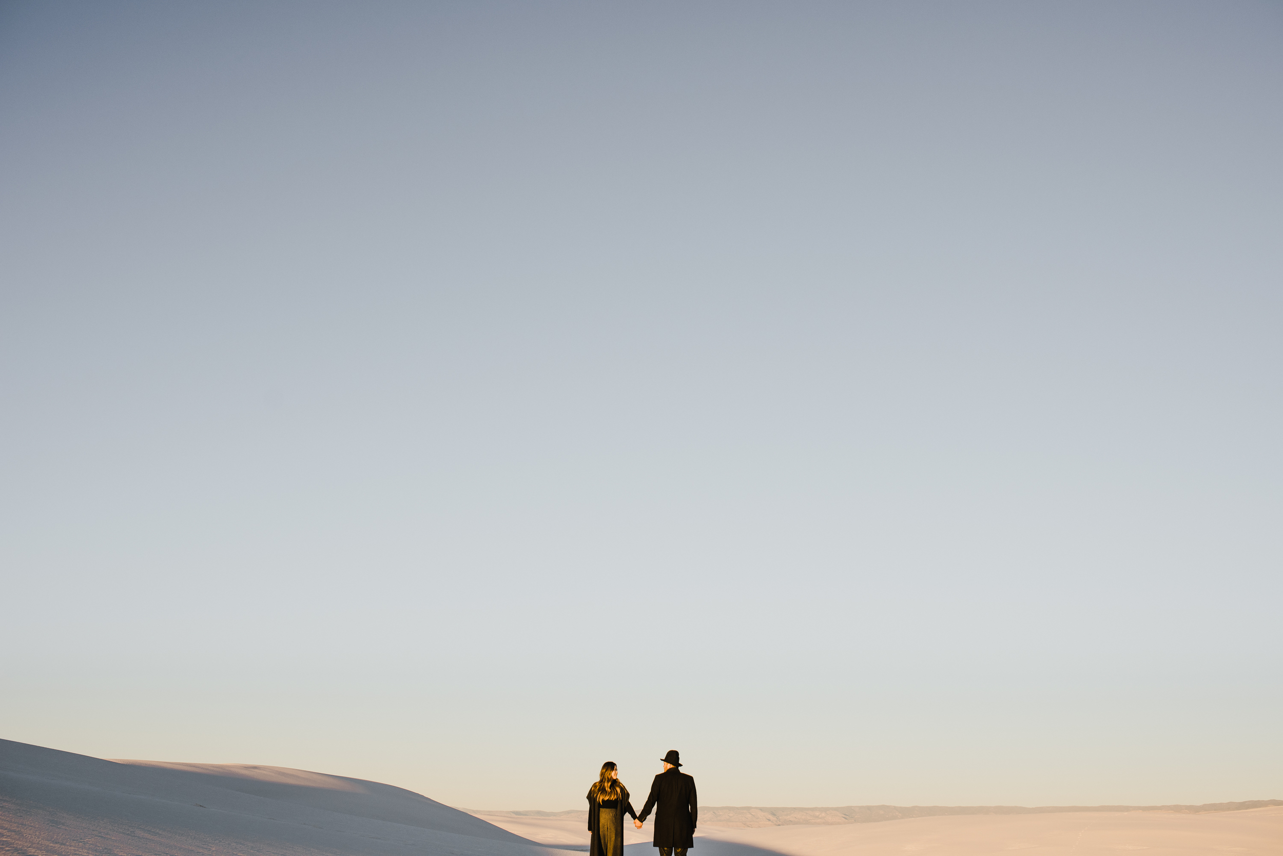 ©Isaiah & Taylor Photography - White Sands Natioanl Monument, New Mexico Engagement-060.jpg