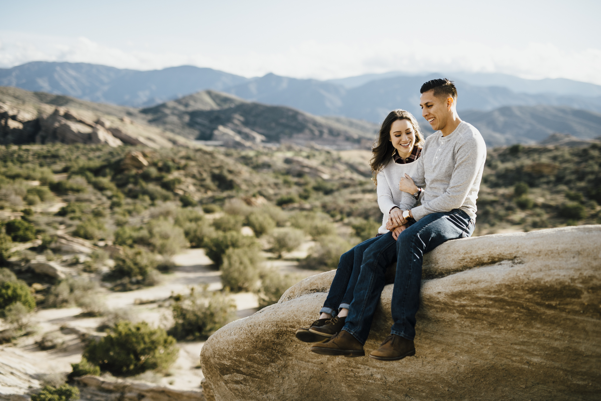 ©Isaiah-&-Taylor-Photography---Vasquez-Rocks-Engagement-014.jpg