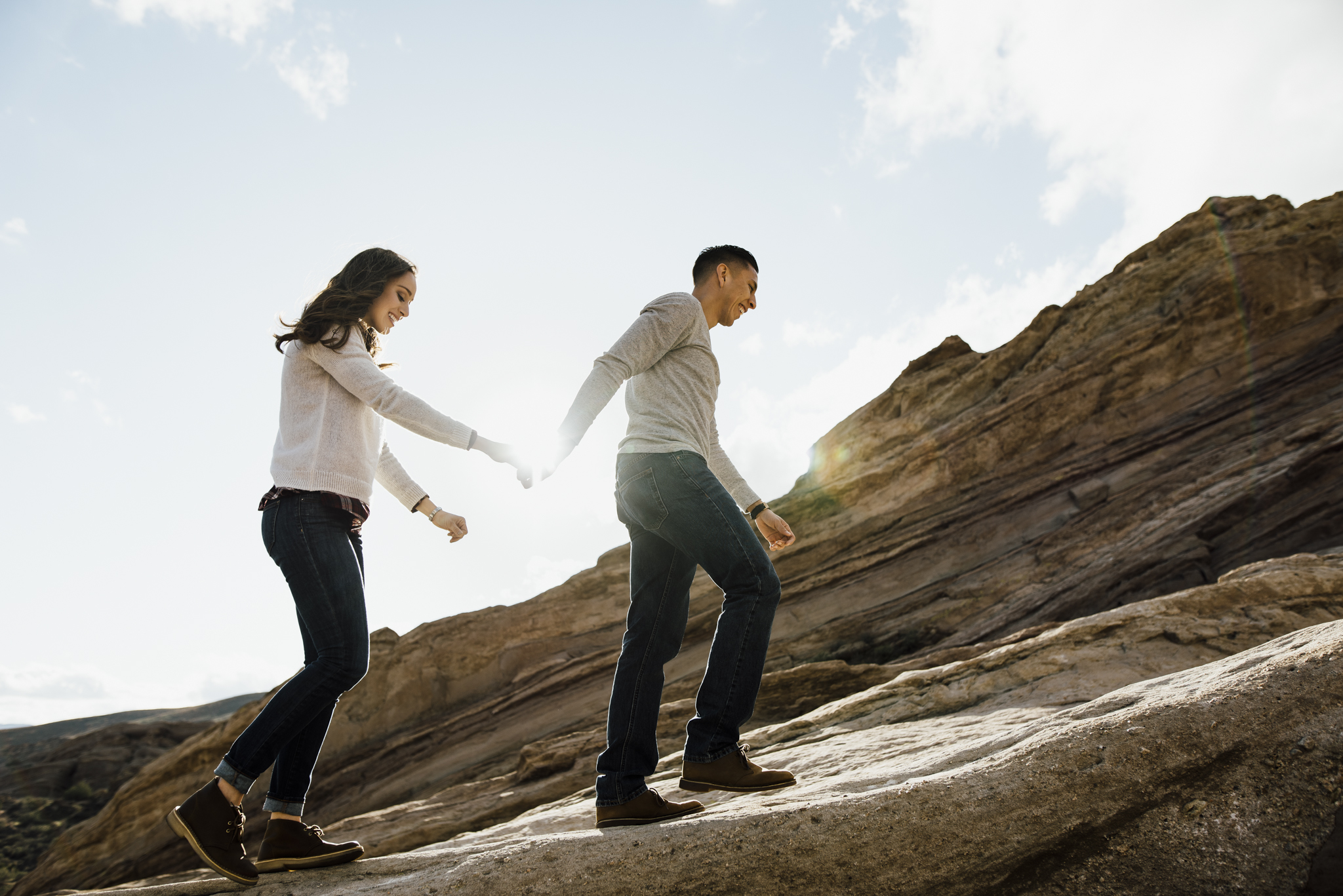 ©Isaiah-&-Taylor-Photography---Vasquez-Rocks-Engagement-017.jpg