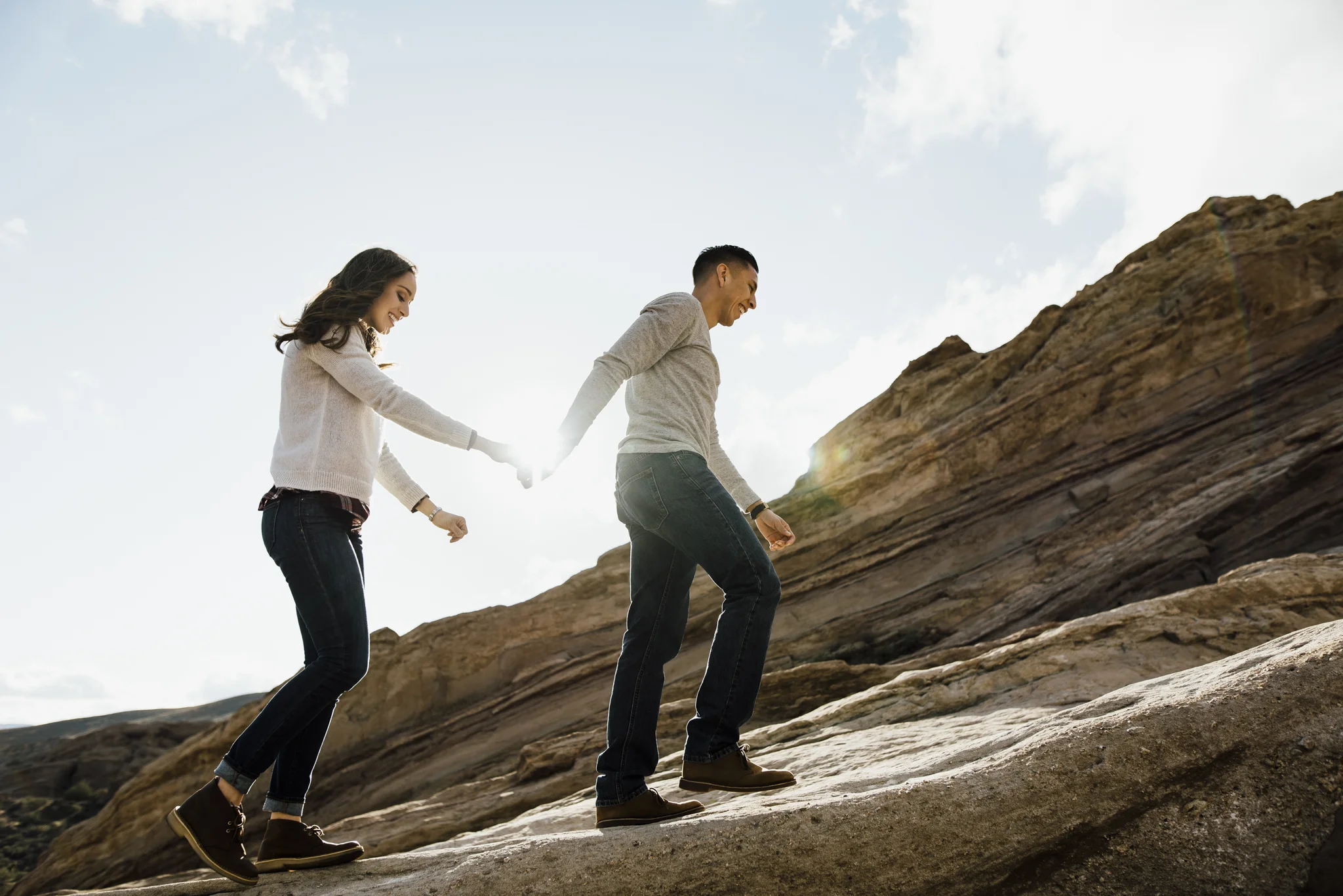 ©Isaiah-&-Taylor-Photography---Vasquez-Rocks-Engagement-017.jpg