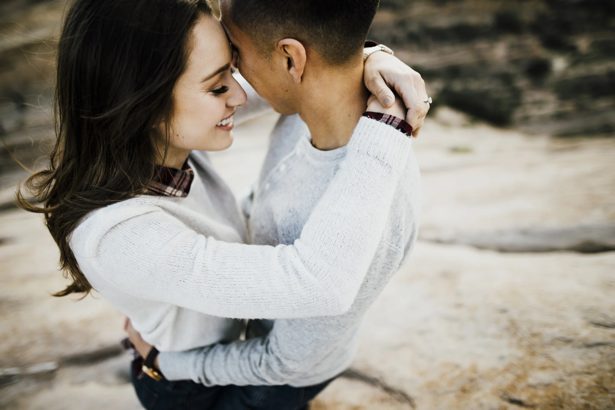 ©Isaiah-&-Taylor-Photography---Vasquez-Rocks-Engagement-025.jpg