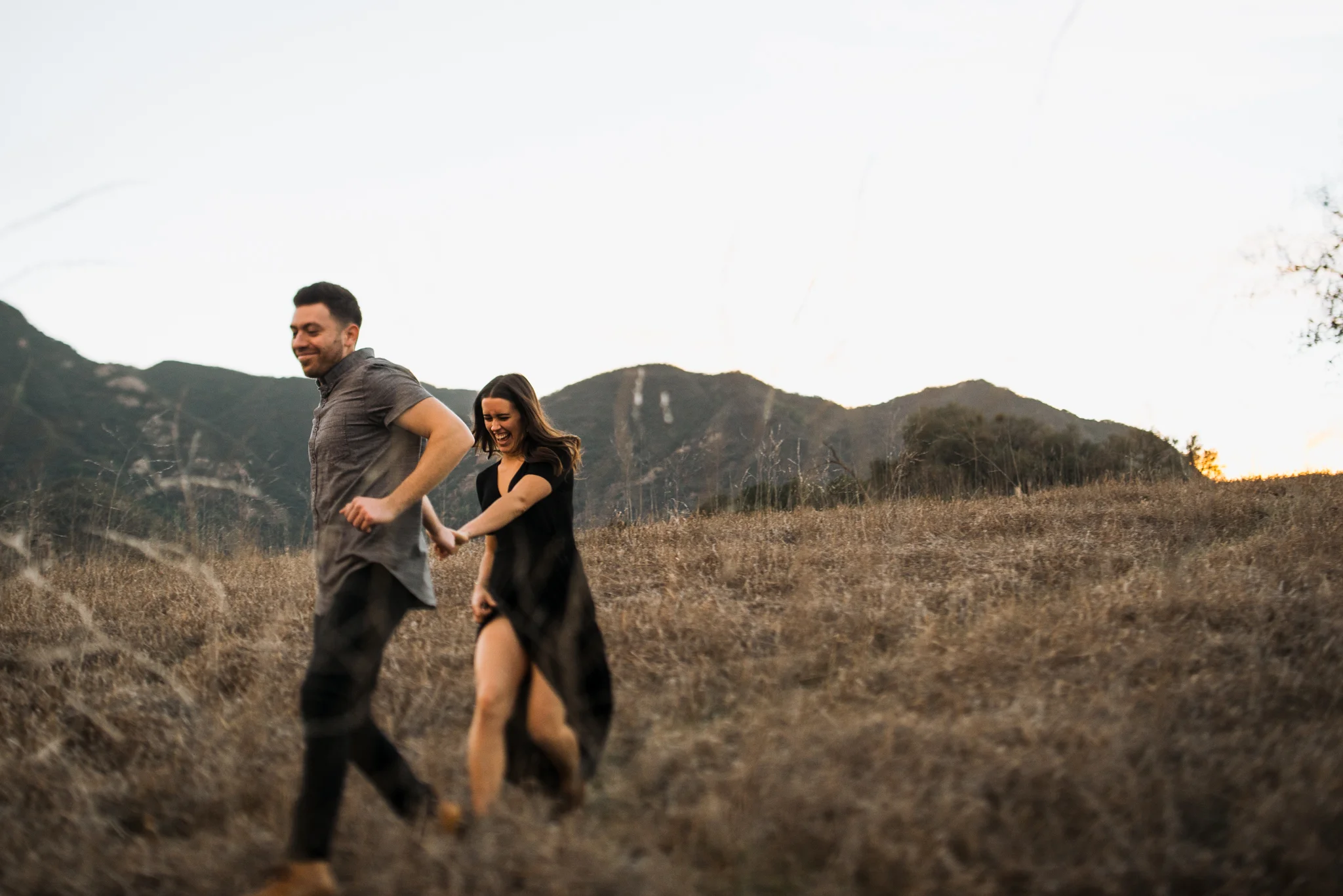 ©Isaiah-&-Taylor-Photography---Malibu-Field-Engagement,-Southern-California-Wedding-Photographer-024.jpg
